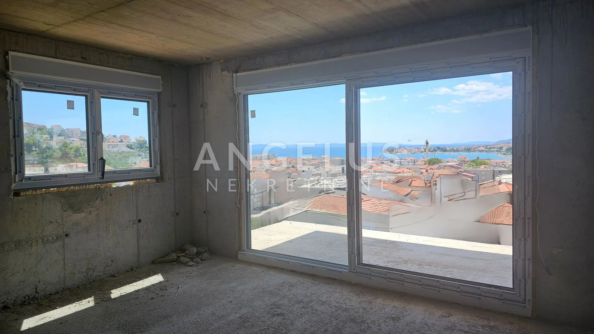 strožanac, podstrana - trosoban stan penthouse, 2 parkinga prodaja - slika 4