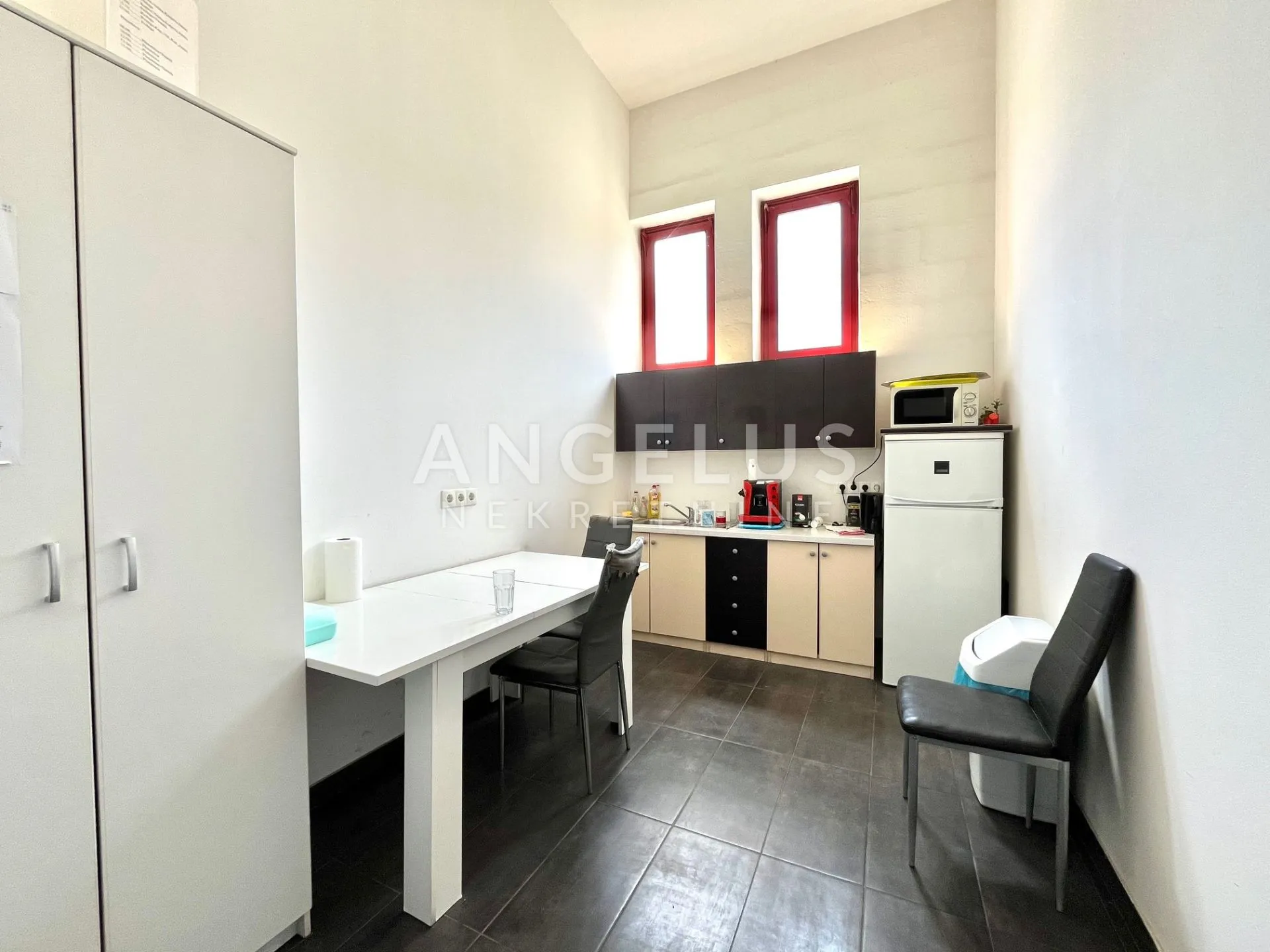 požega - ured 100m2 sa skladištem 200m2 - slika 3