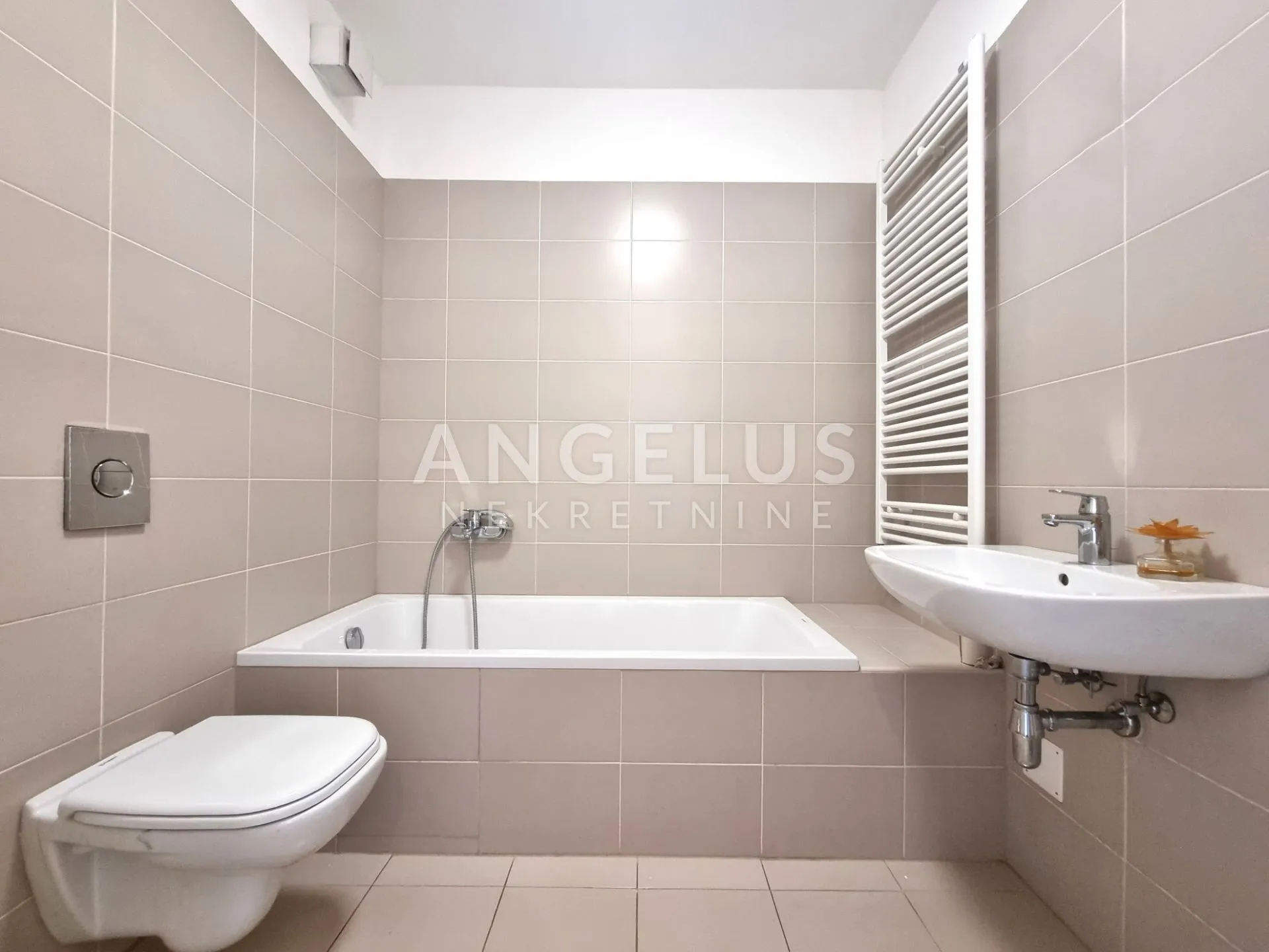 zagreb, bundek centar - poslovni prostor 56m2 + gpm - slika 15