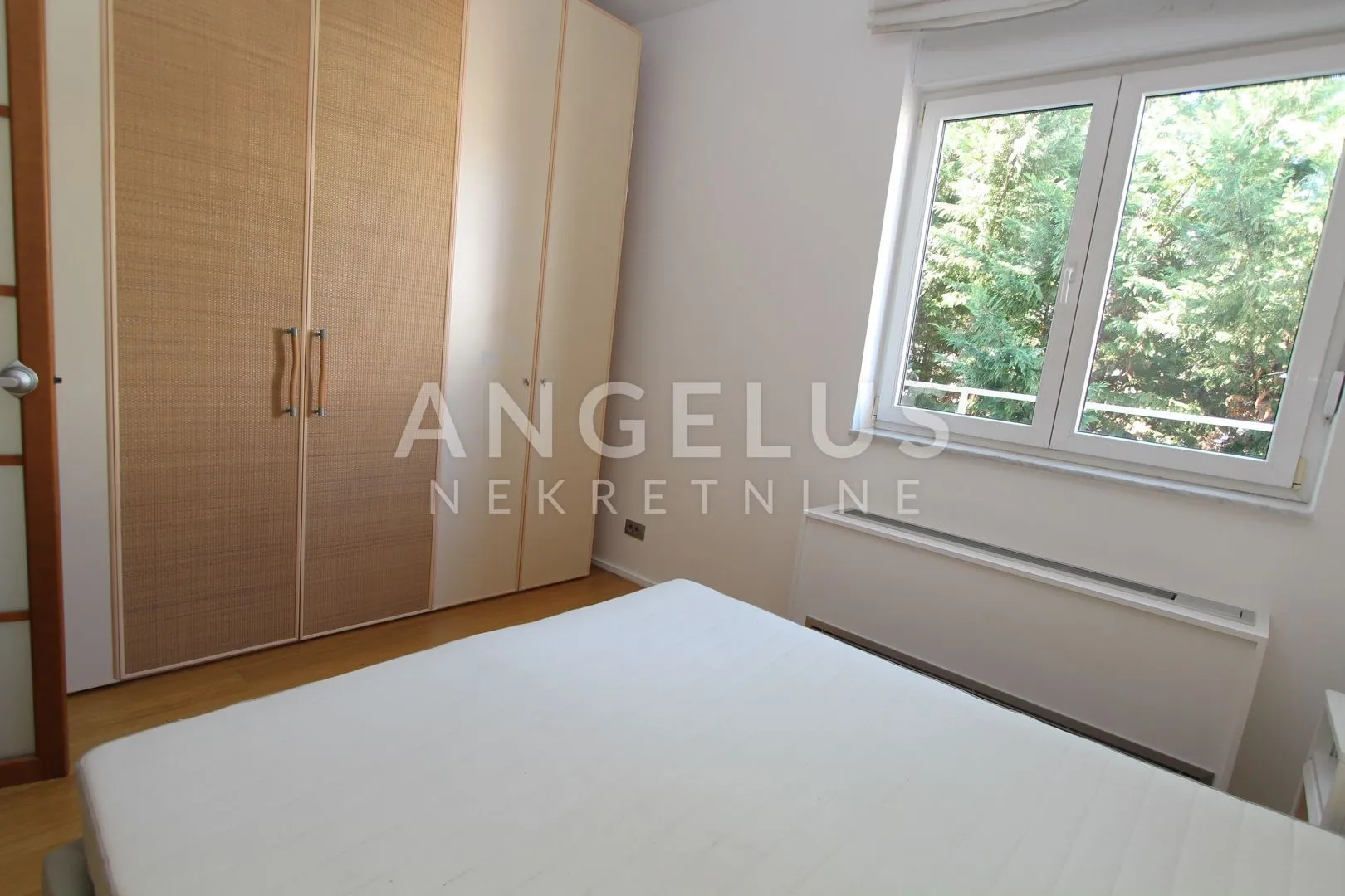 zagreb, pantovčak, luksuzni dvoetažni penthouse - slika 13