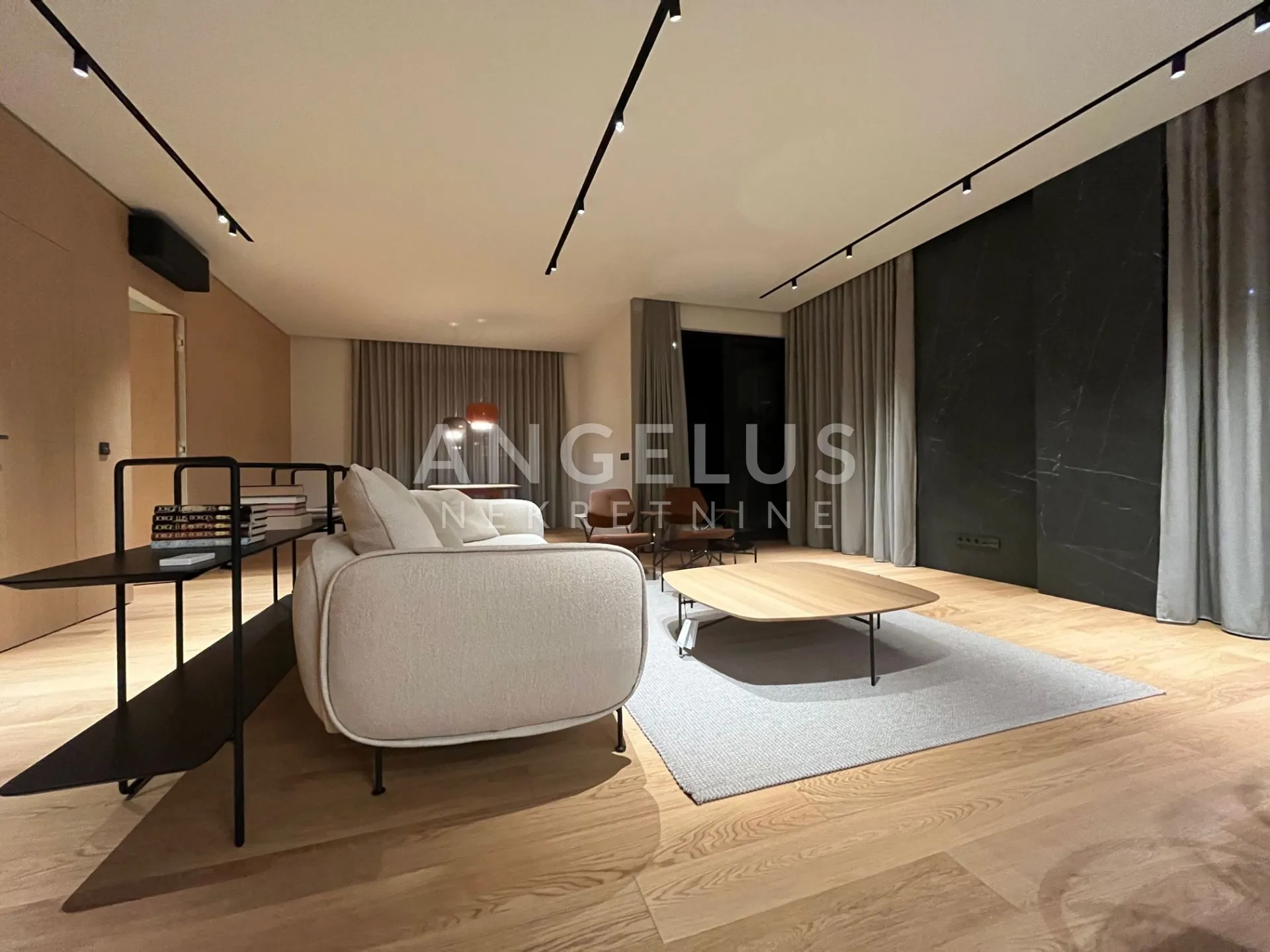 zagreb, centar - luksuzni stan 150m2 s lođom i duplom garažom - slika 5
