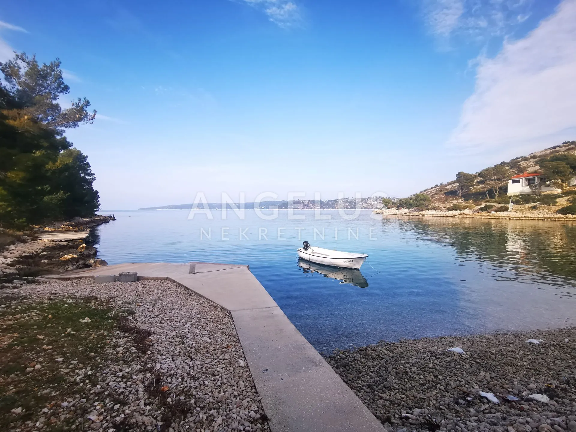 brač - polj.zem. sa objektom prvi red uz more, 2040 m2, prodaja - slika 20