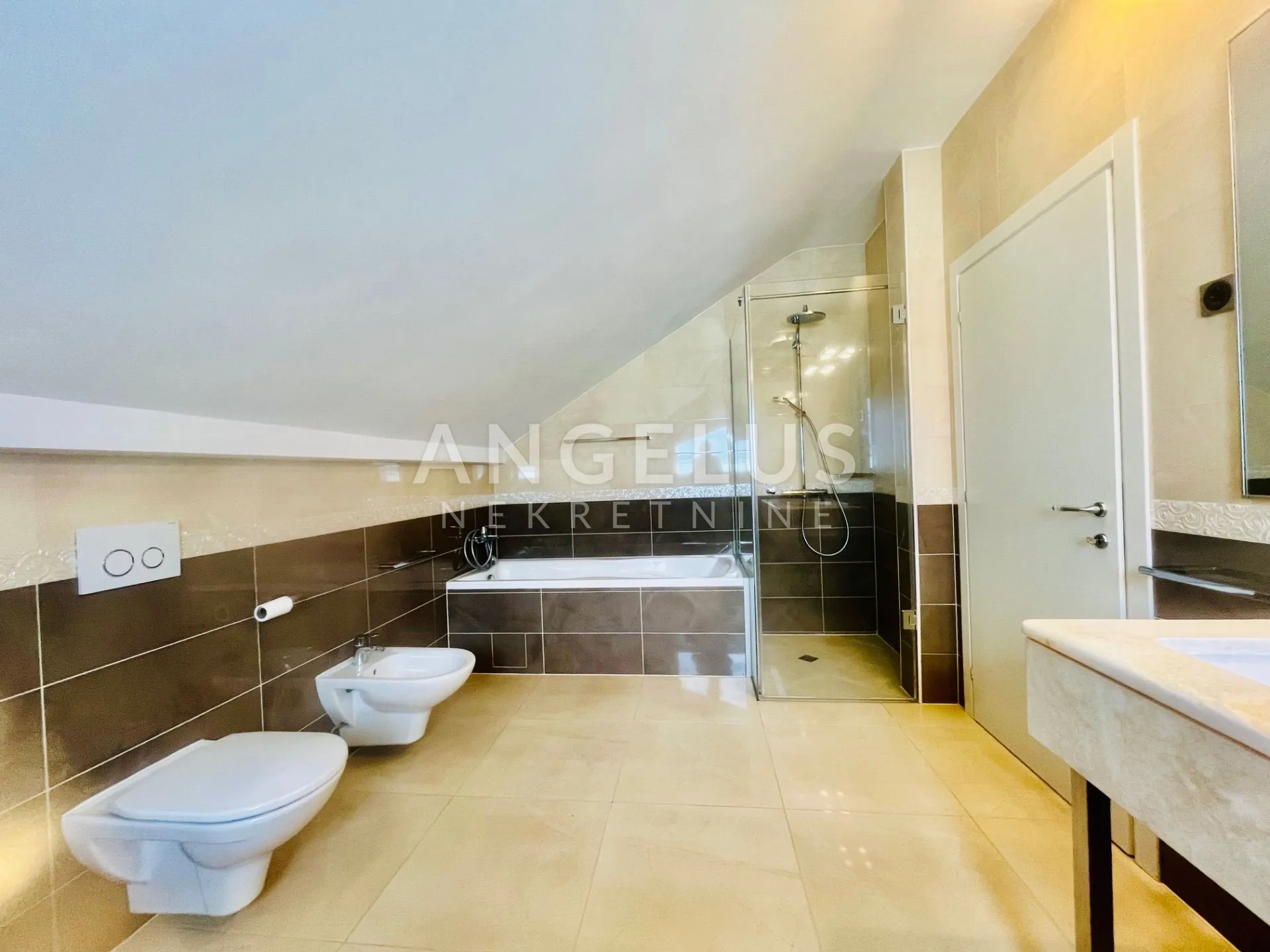 zagreb, horvatovac-stan za najam, 250 m2 - slika 5