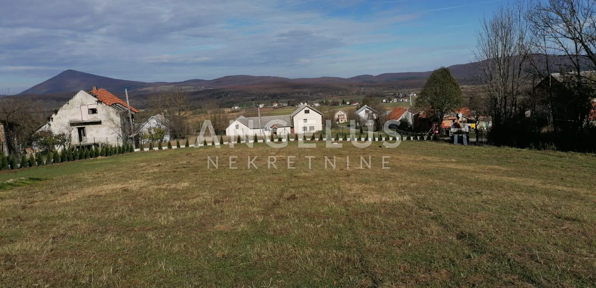 plaški - plaška glava 9800 m2 sa građevinskom dozvolom - slika 6