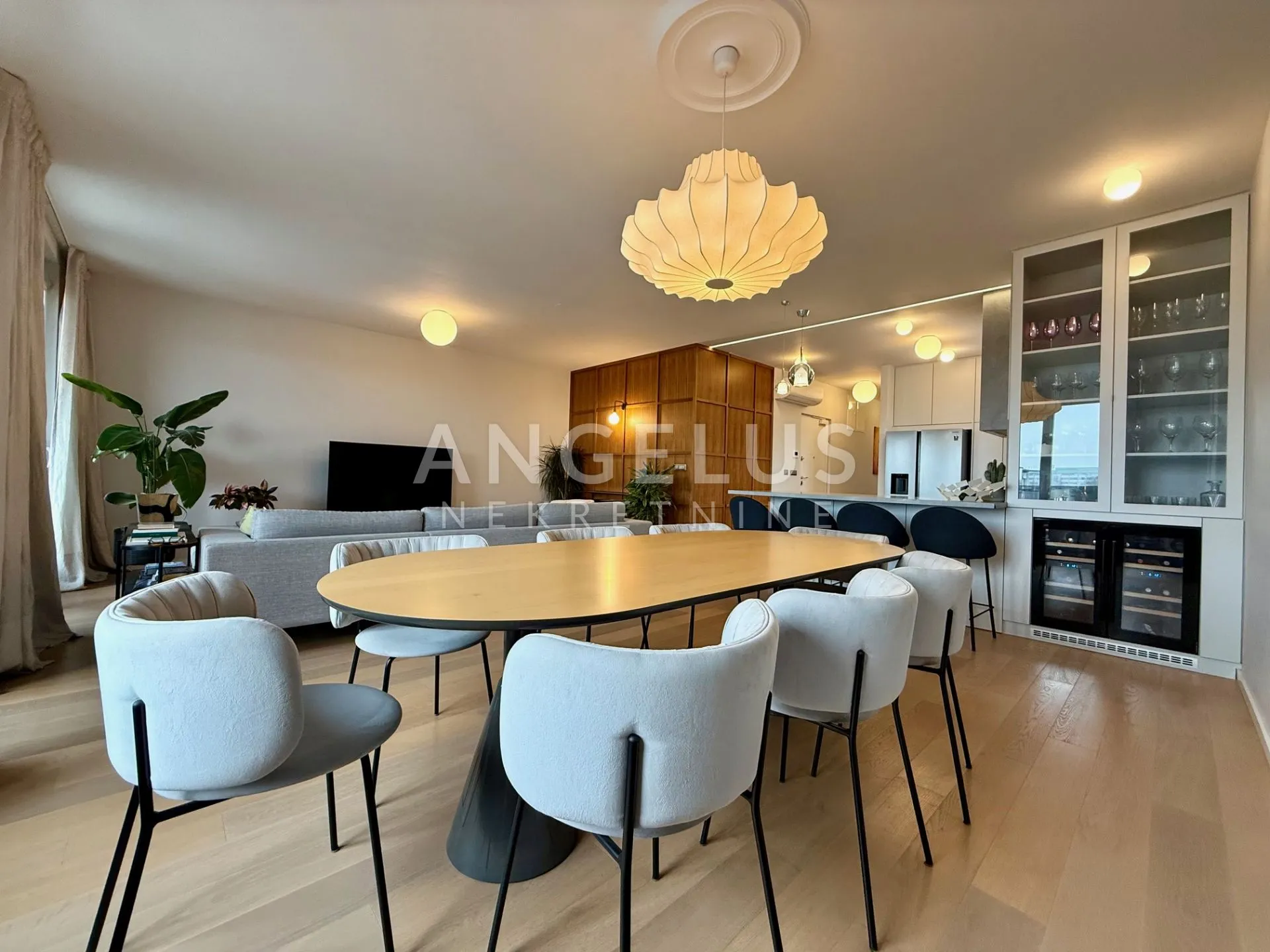 zagreb, trešnjevka - moderan penthaouse 110m2 s duplom garažom - slika 2