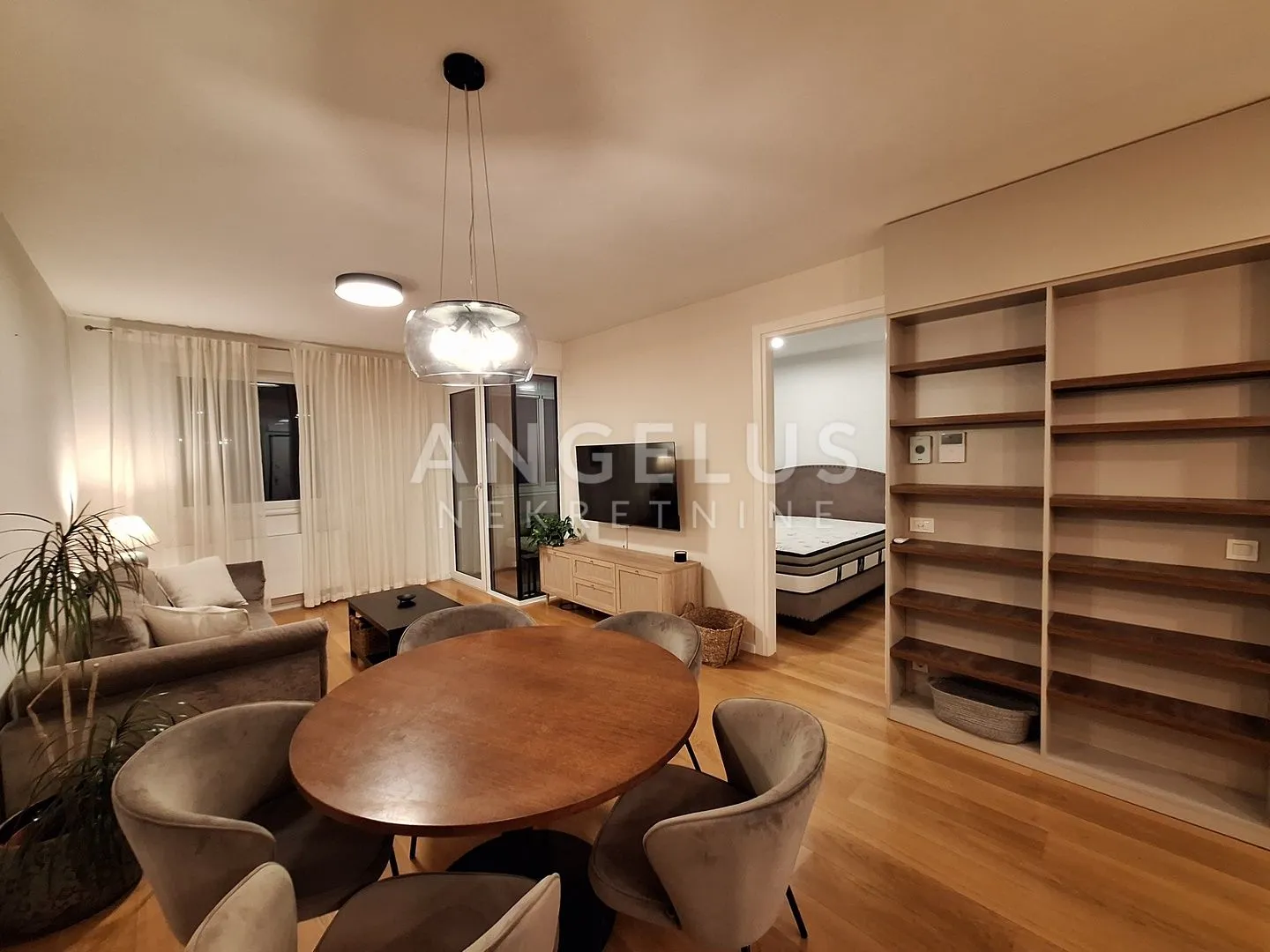 Zagreb, Trnje Prekrasan stan 54m2 (+GPM)