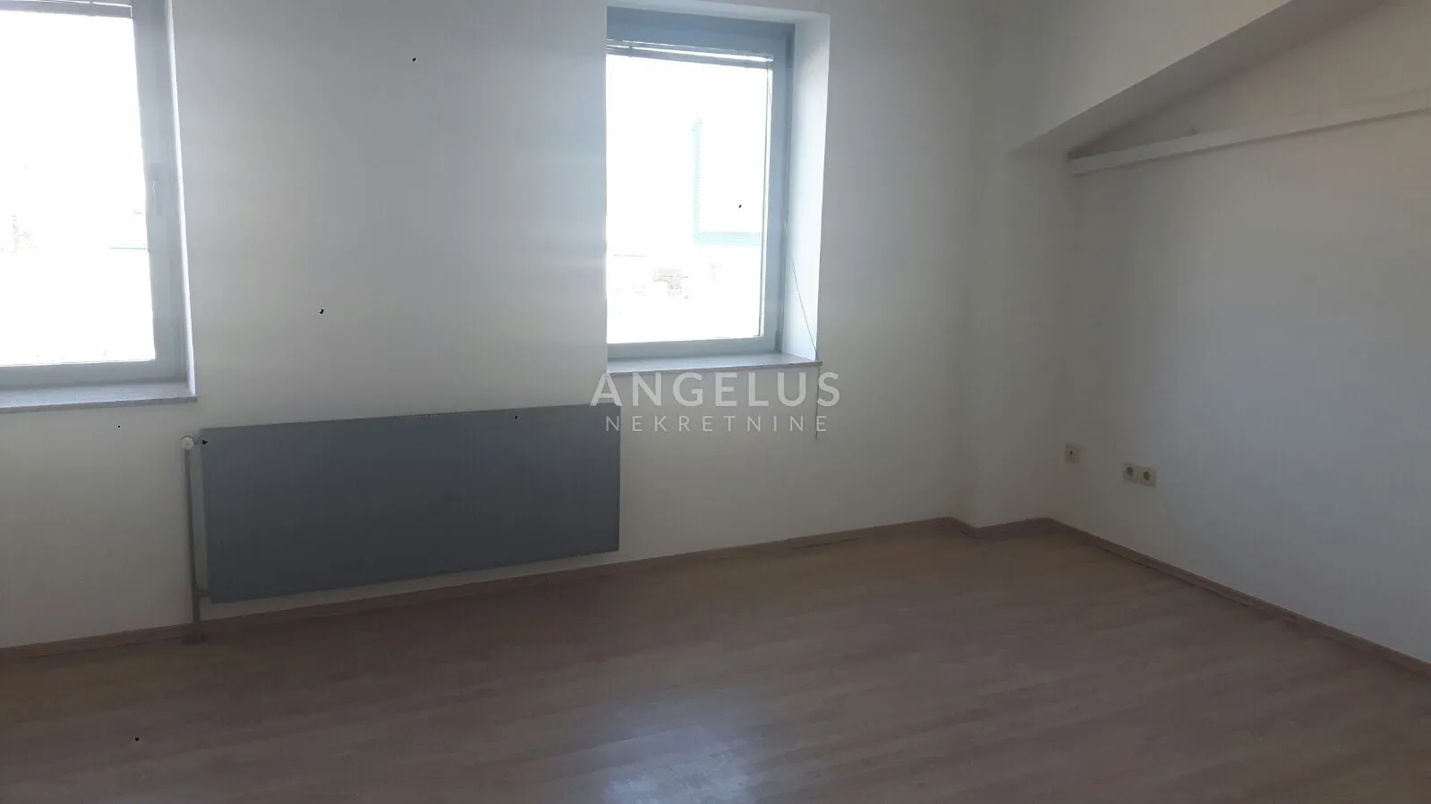 zagreb, buzin - uredsko, prodajno - skladišni prostor 650m2 s parkingom - slika 6