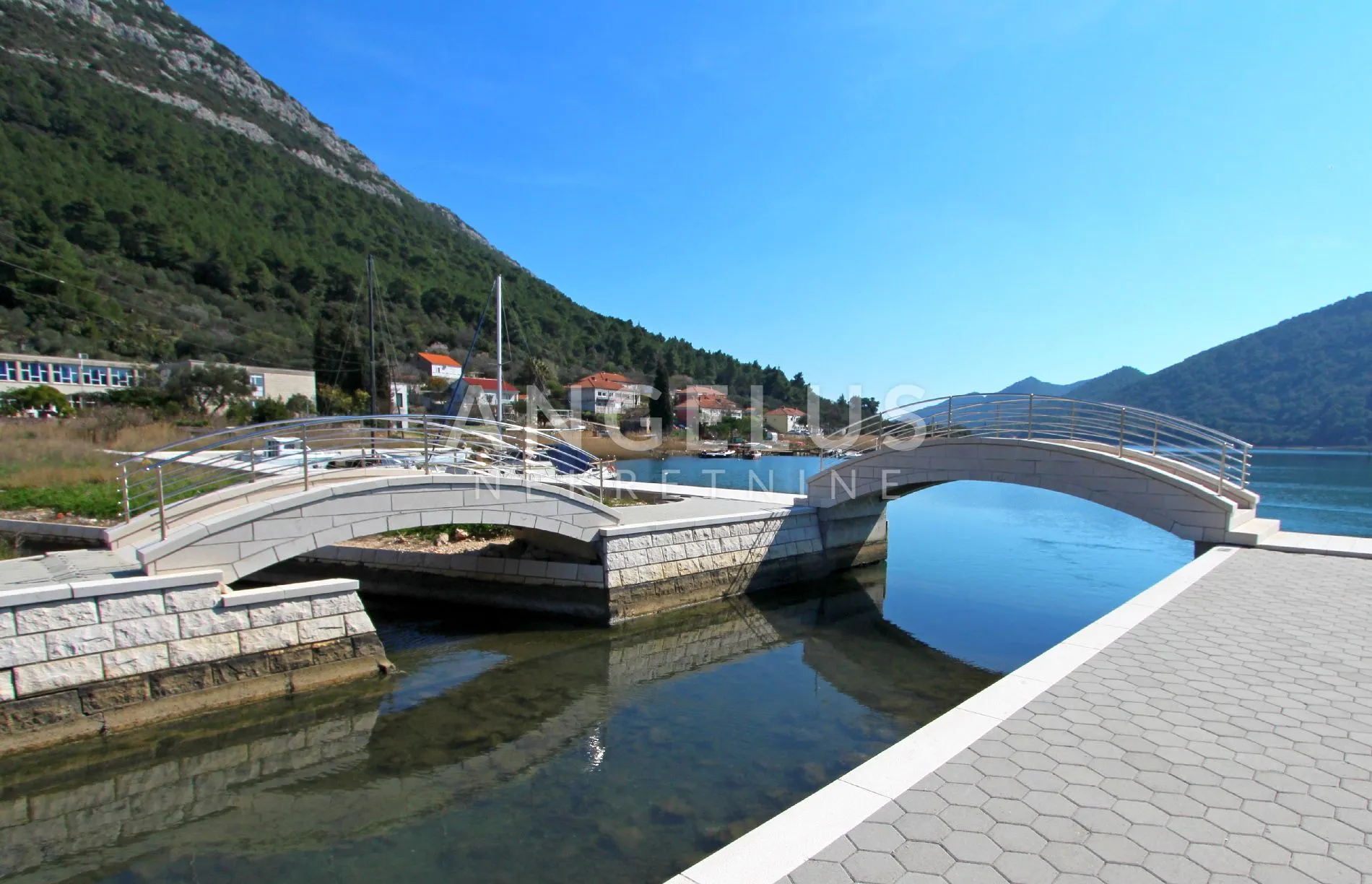 pelješac, ston - građevinsko zemljište južne orijentacije na blagoj padini, 22000 m2 - slika 3