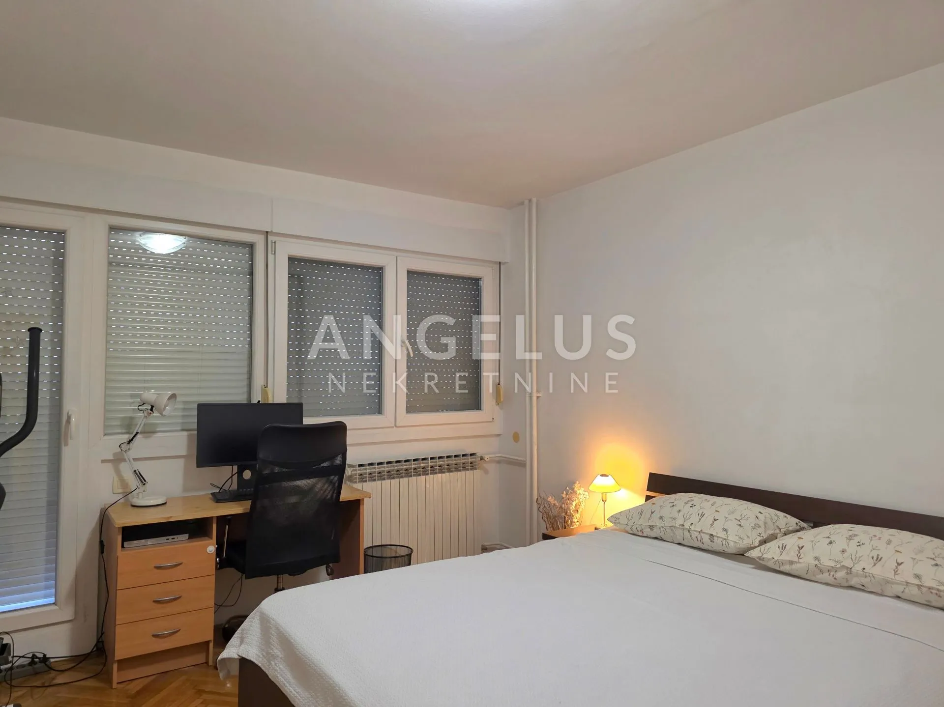 split 3 - dvosoban stan 60m2 sa velikom terasom 140m2 prodaja - slika 16