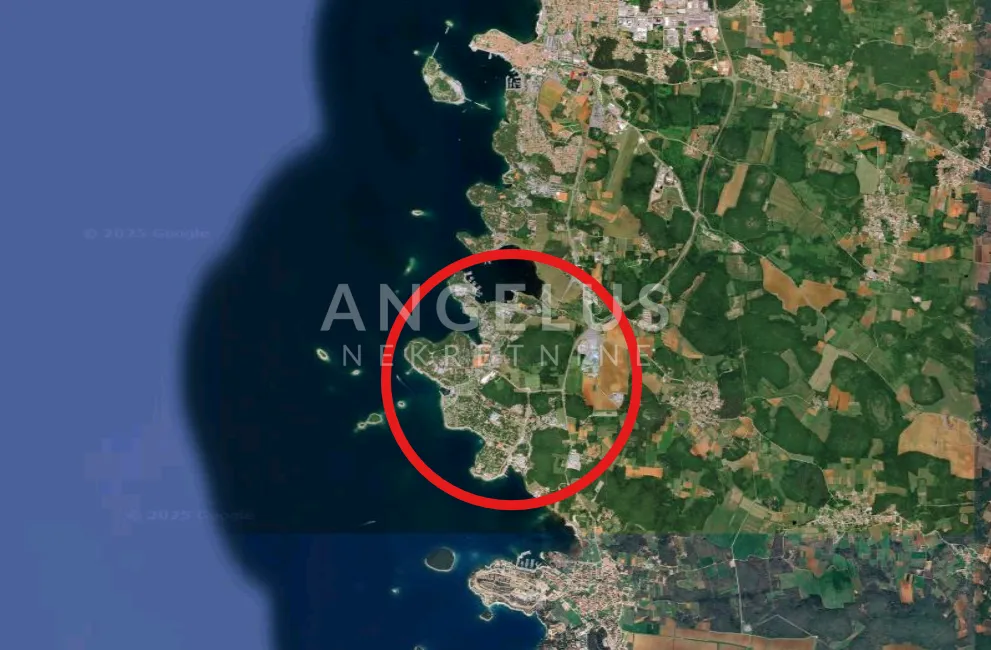 Istra, Funtana - građ. zemljište 25 000m2 za turizam