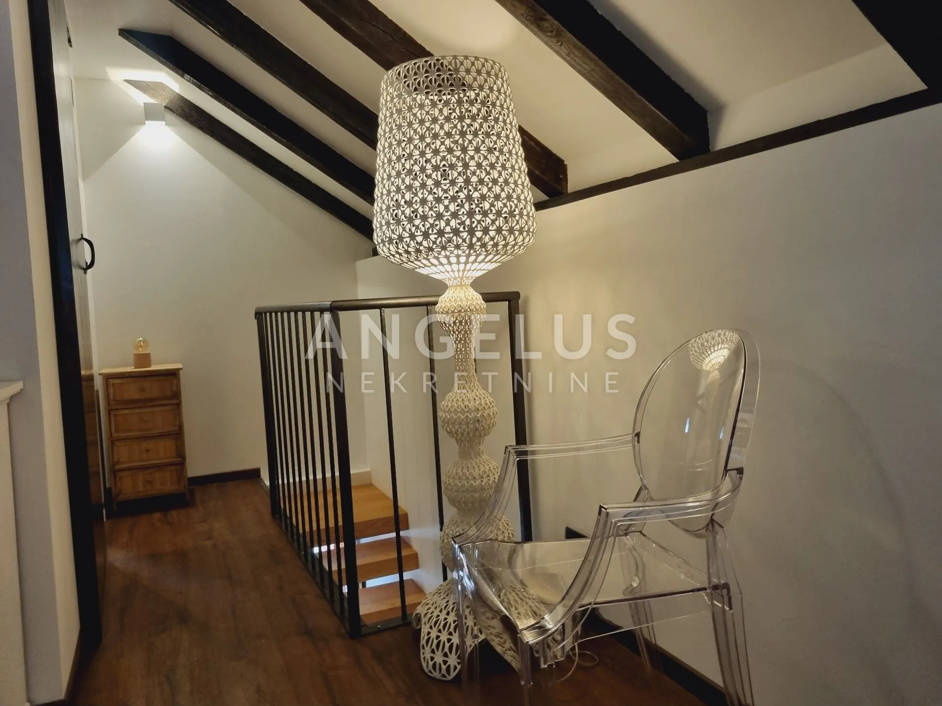 kaštela - renovirana kamena kuća u centru mjesta, 90 m2 - slika 4