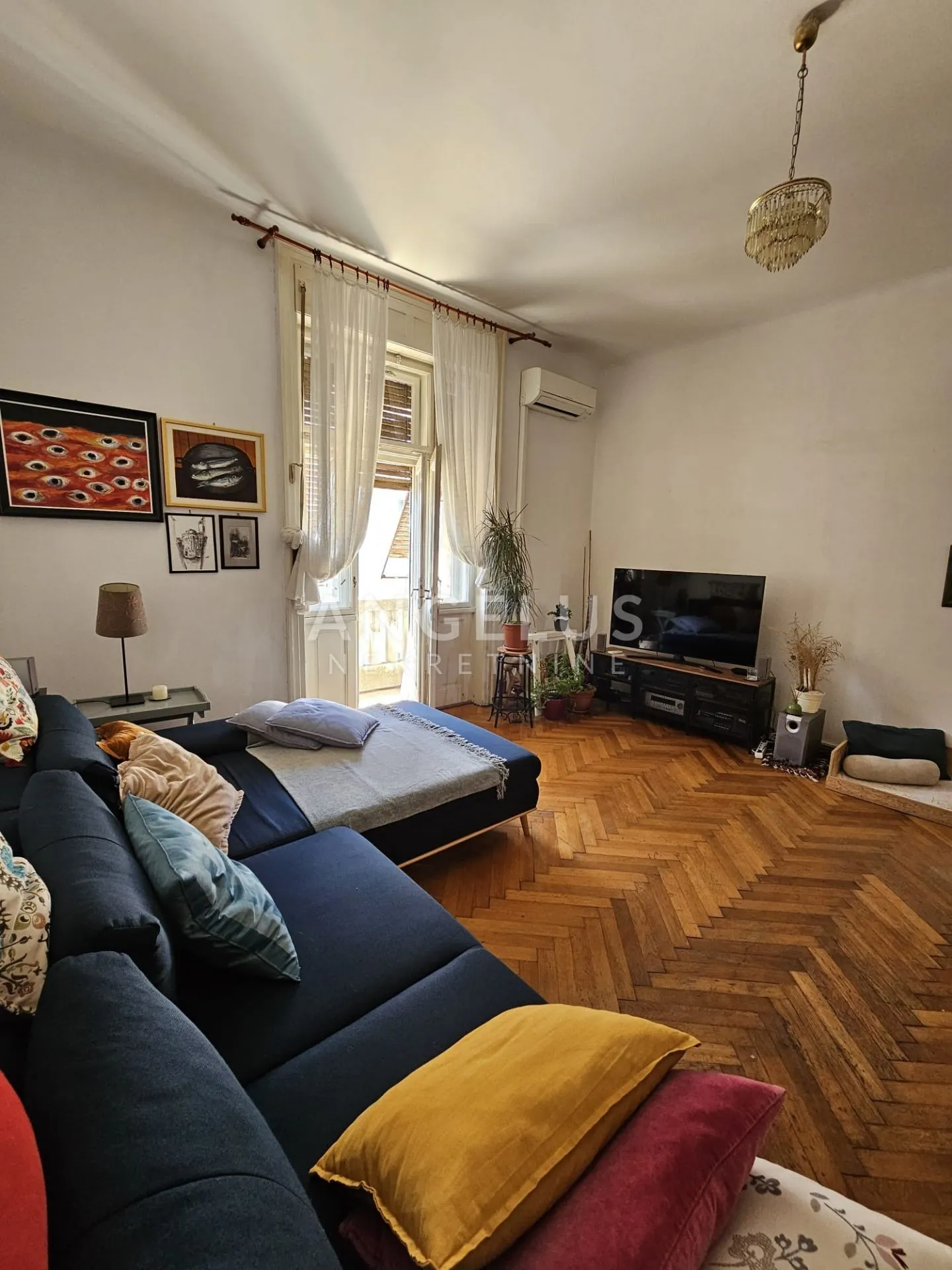 split, centar - lijepi građanski četverosoban stan s velikim potencijalom, 151 m2 - slika 4