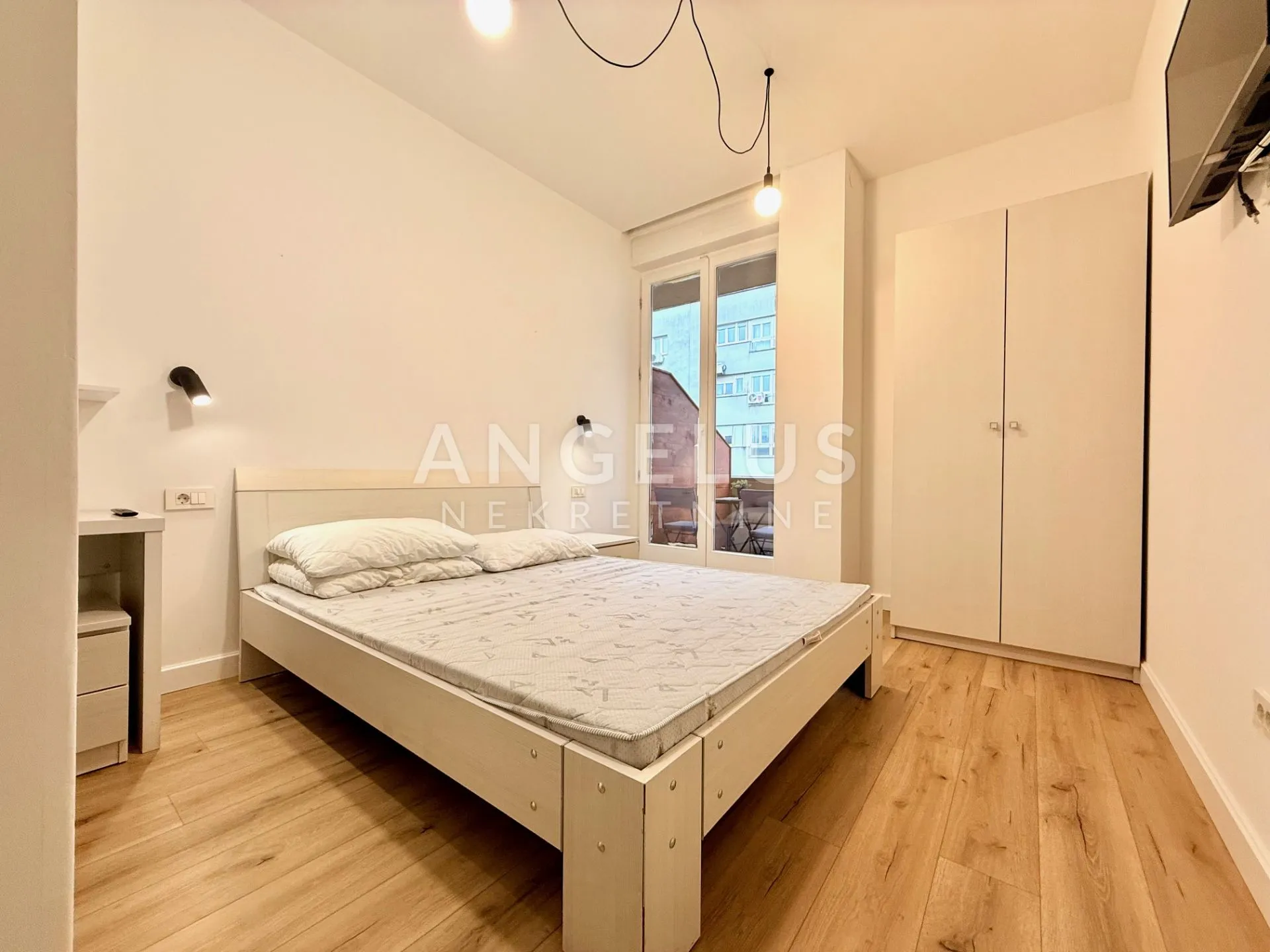 zagreb, donji grad - stan 140m2 (6 soba za najam) na prodaju - slika 13