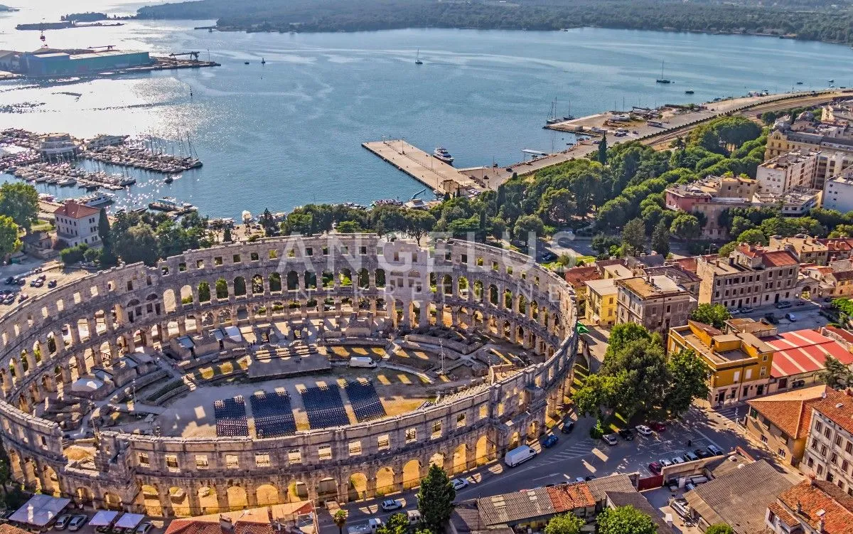 istra, pula - vila s bazenom za dugoročni najam, 285m2 - slika 35