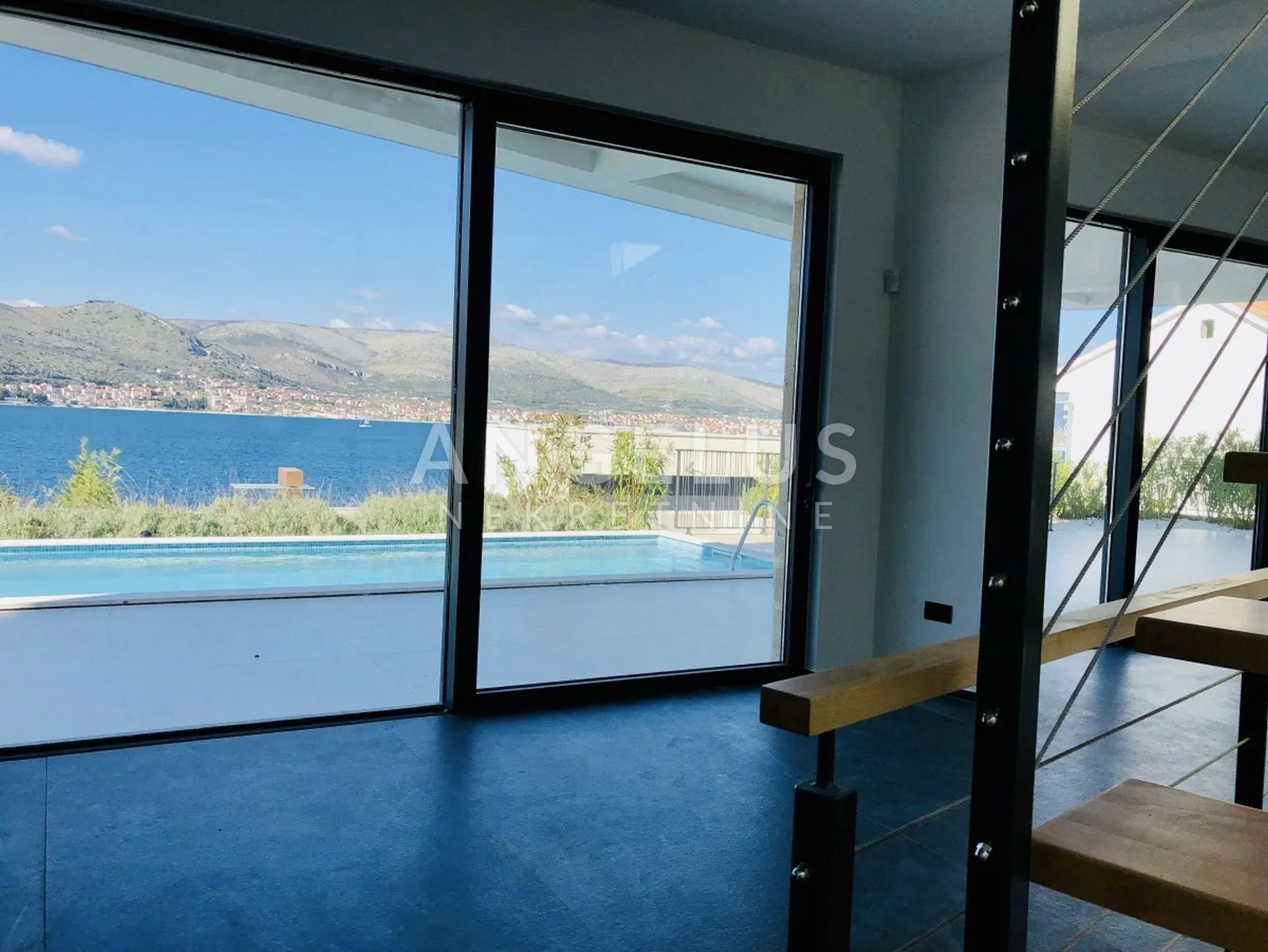 čiovo - luksuzna vila sa panoramskim pogledom na more, 320 m2 - slika 5