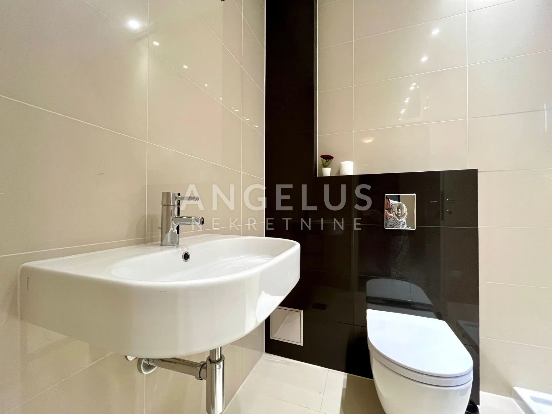 zagreb, vrhovec - moderan stan 83m2 s gpm i garsonjerom 40m2 - slika 9