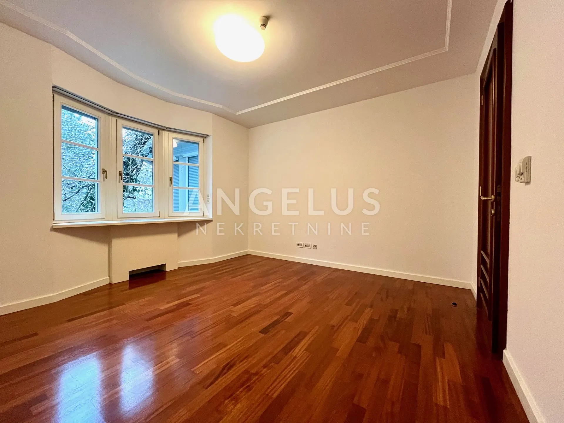 zagreb, tuškanac - obiteljska luksuzna vila 600m2 - slika 20