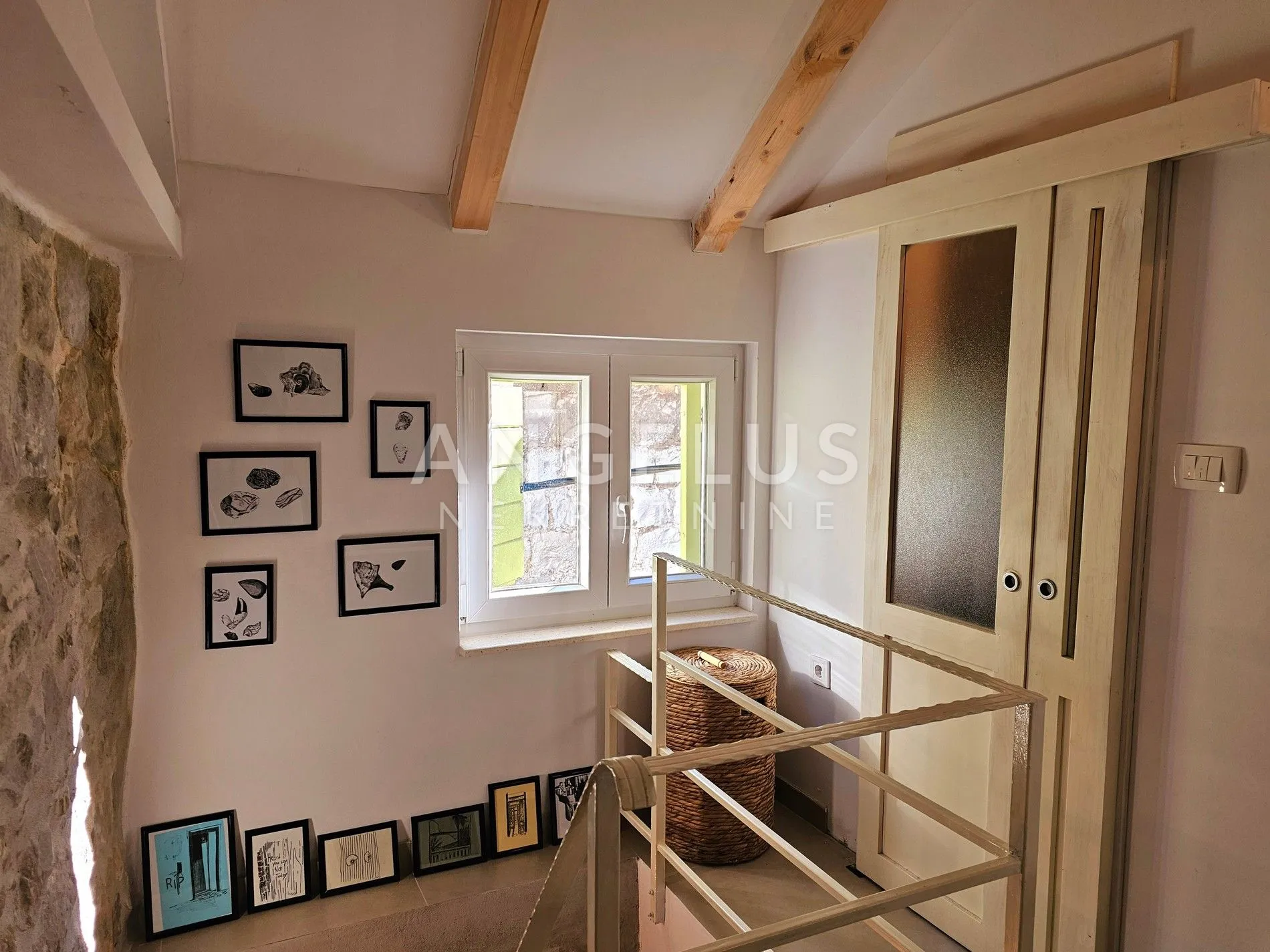 kaštela - renovirana kamena kuća 50 m od mora, prodaja - slika 21