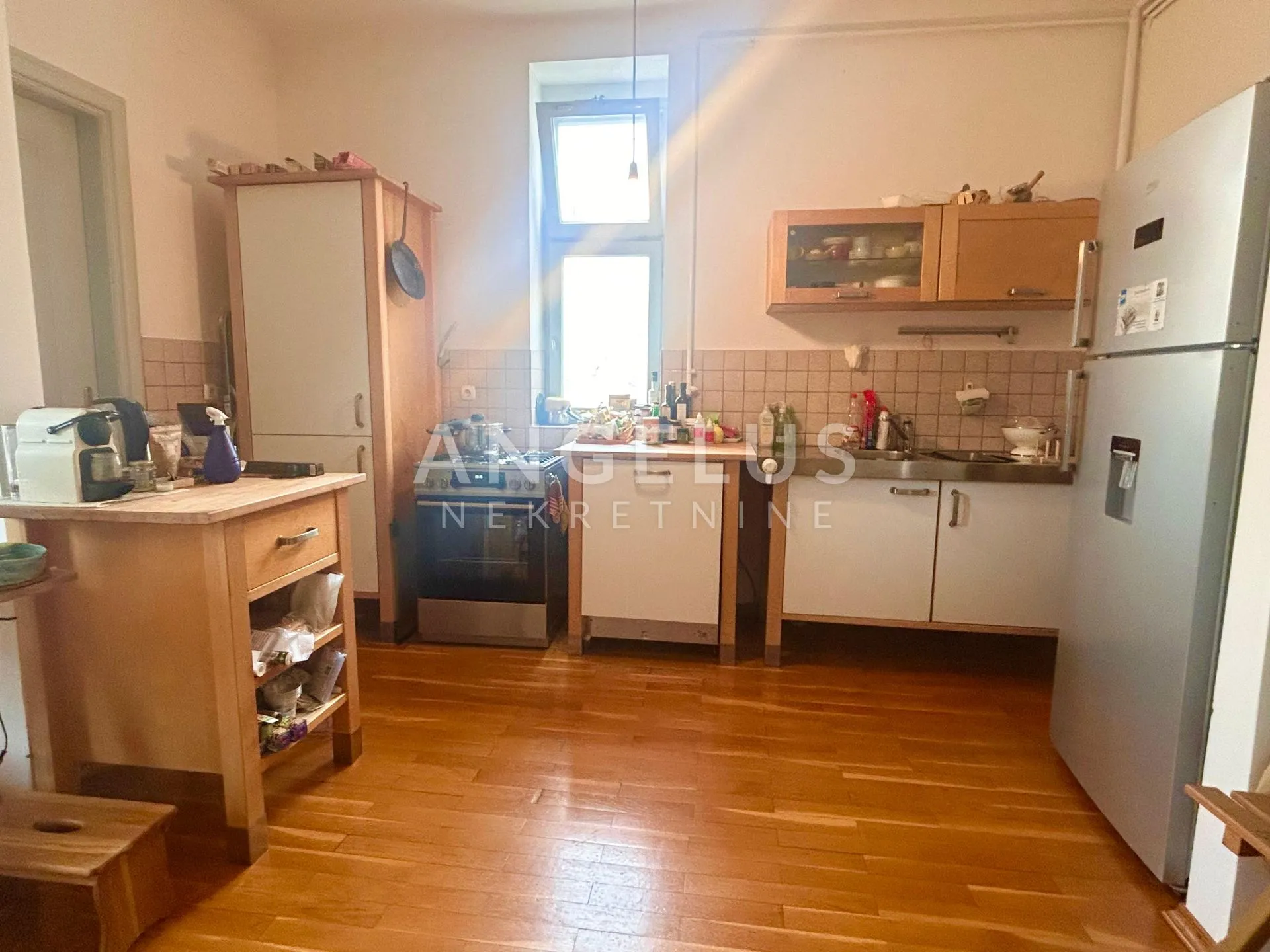 zagreb, centar – gundulićeva ulica, 140 m2, 4.kat s liftom - slika 8