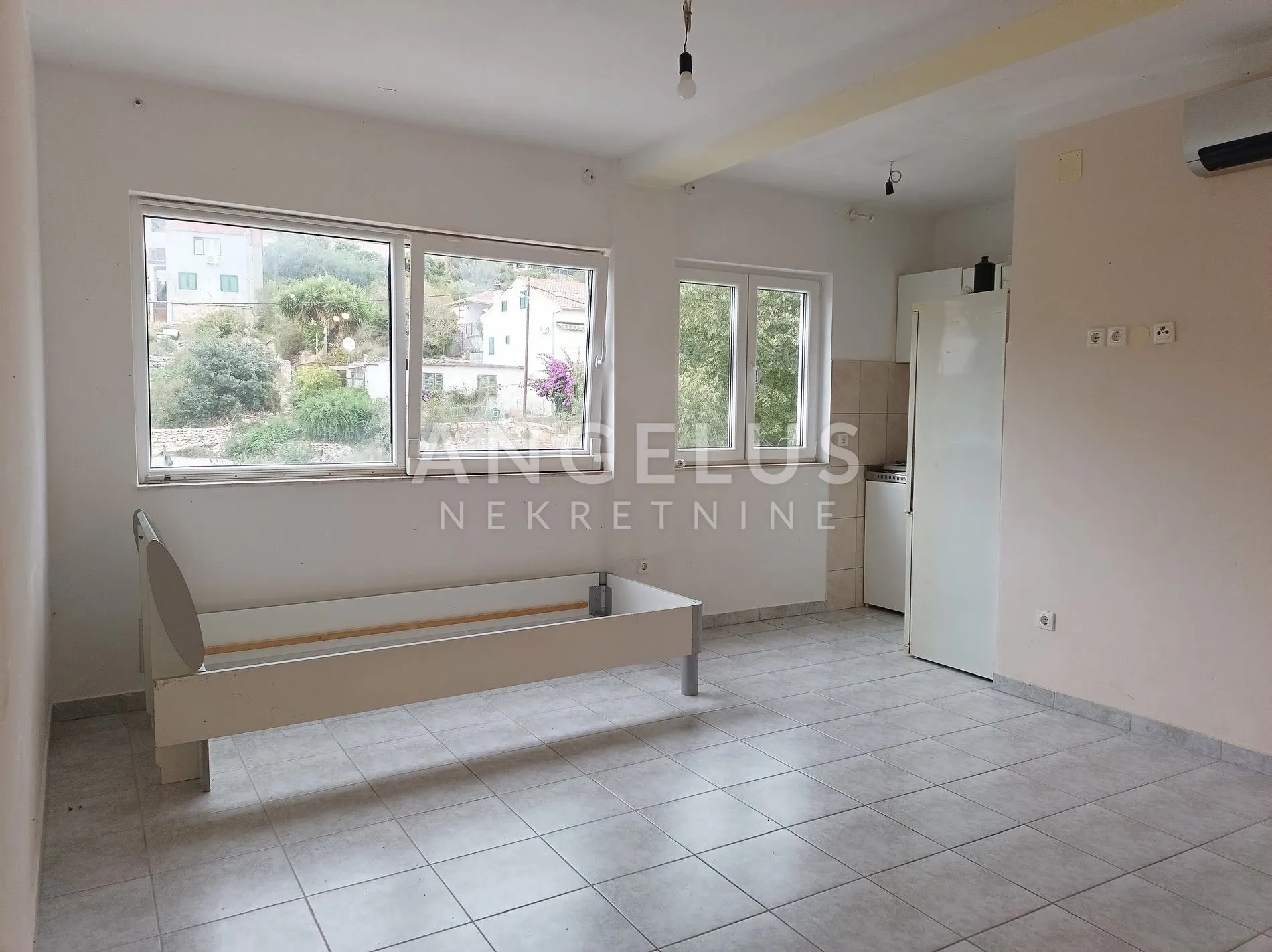 šolta, maslinica - jednosoban stan u centru maslinice, 43 m2 prodaja - slika 6