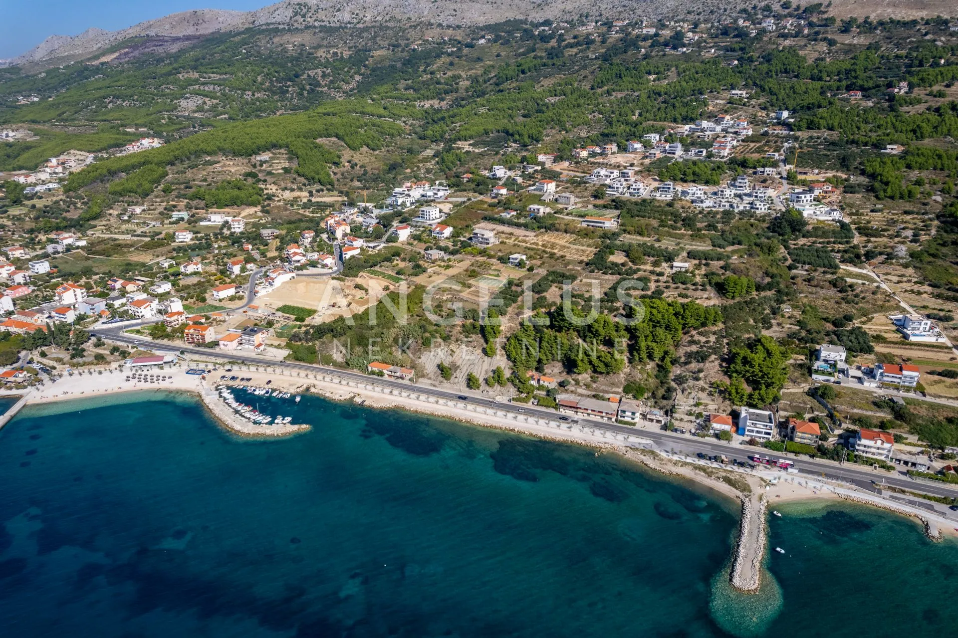 split, podstrana - luksuzna vila - slika 7