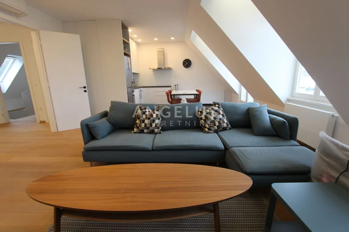 Zagreb, Gornji Grad- predivni stan s pogledom na grad, 150 m2