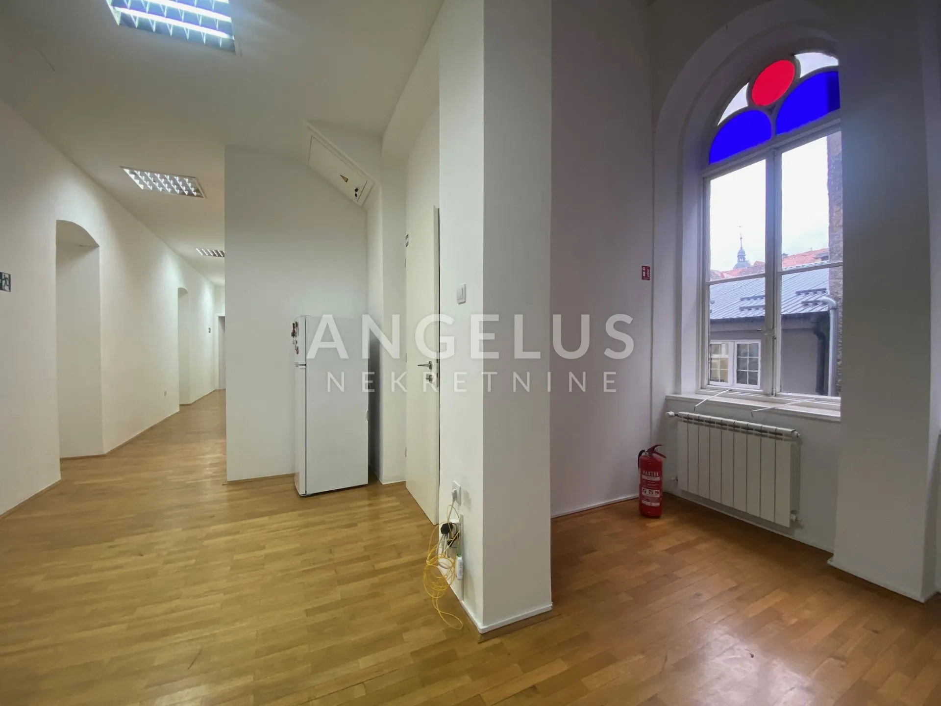 zagreb, centar - građanski stan/poslovni prostor 185m2 - slika 13