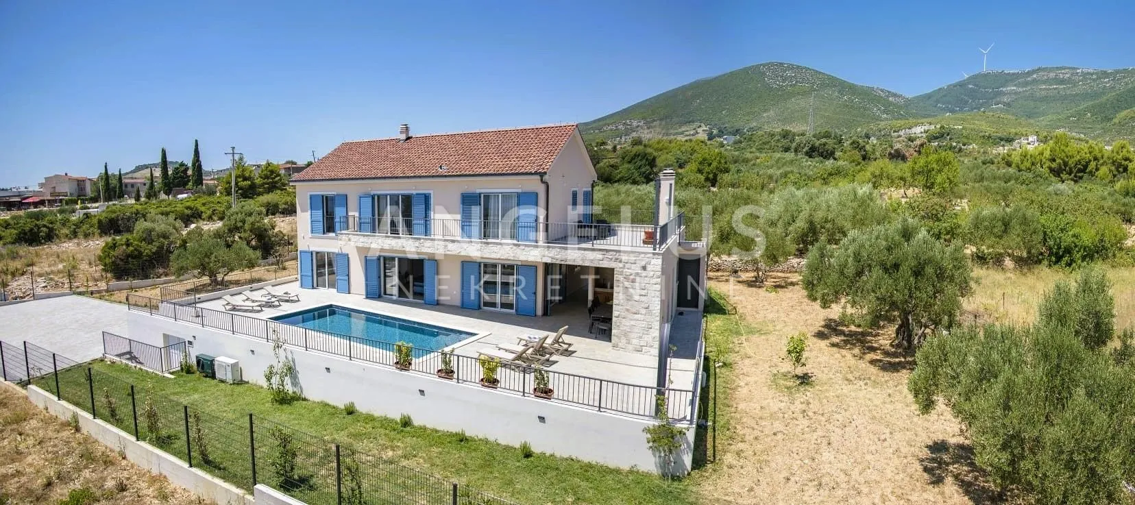 Kaštel Novi - novoizgrađena mediteranska kuća sa bazenom PRODAJA - Kaštel Novi, Kaštela