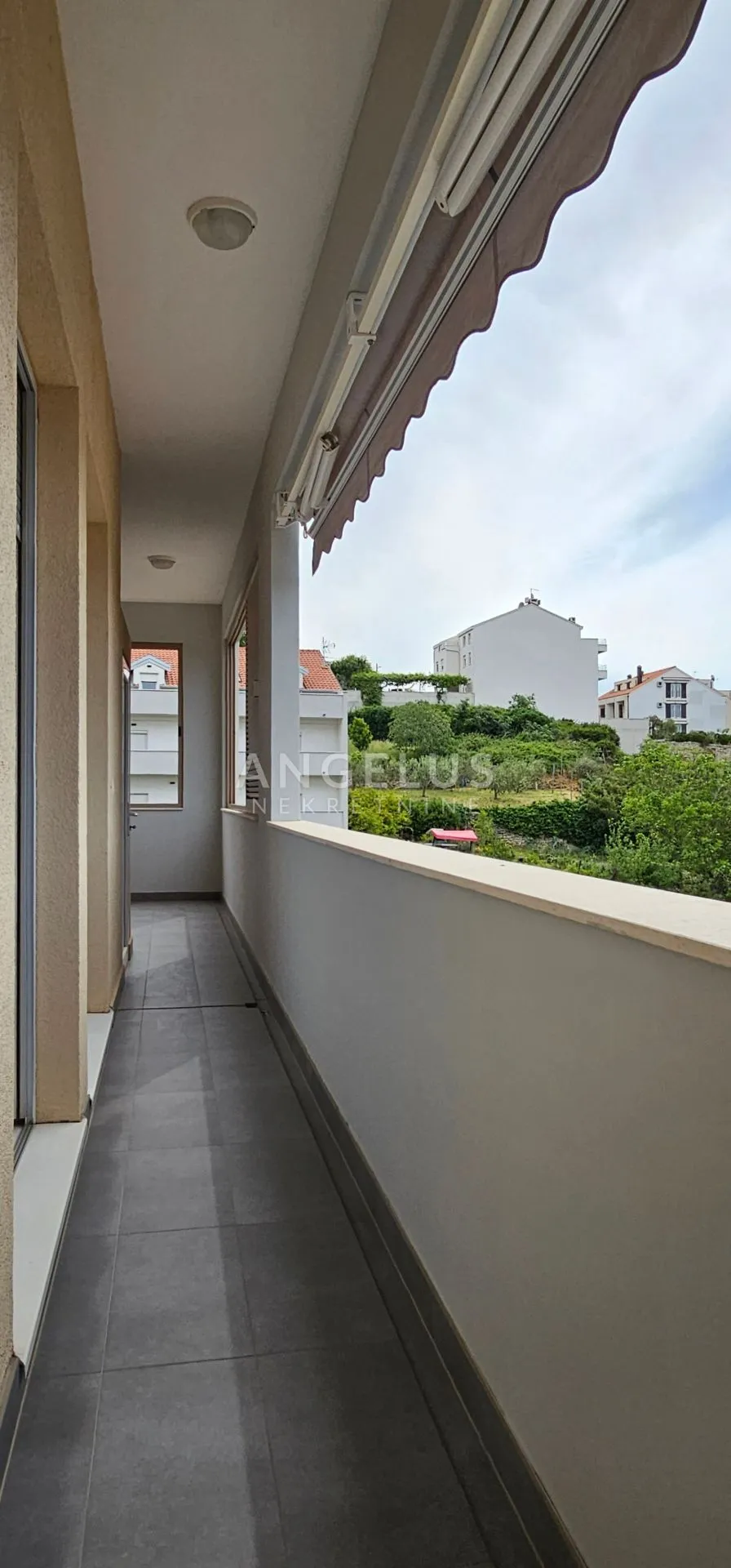 split, žnjan - prostran i luksuzan trosoban stan s pogledom na more, 120 m2, prodaja - slika 22