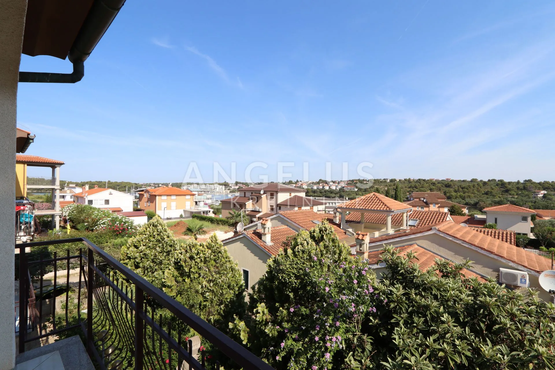 istra, pula - apartmanska kuća 629 m2 s bazenom - slika 19