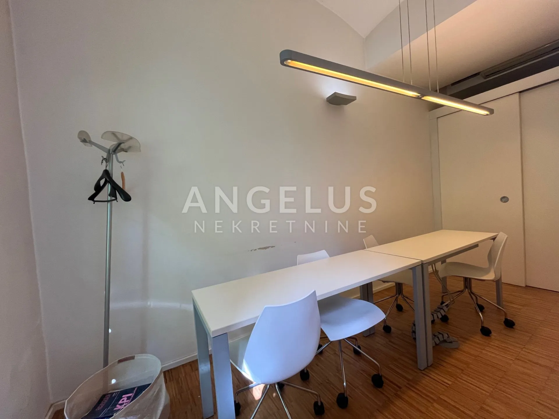 zagreb, centar - radićeva ulica, 7 ureda, zakup 152m2 - slika 9