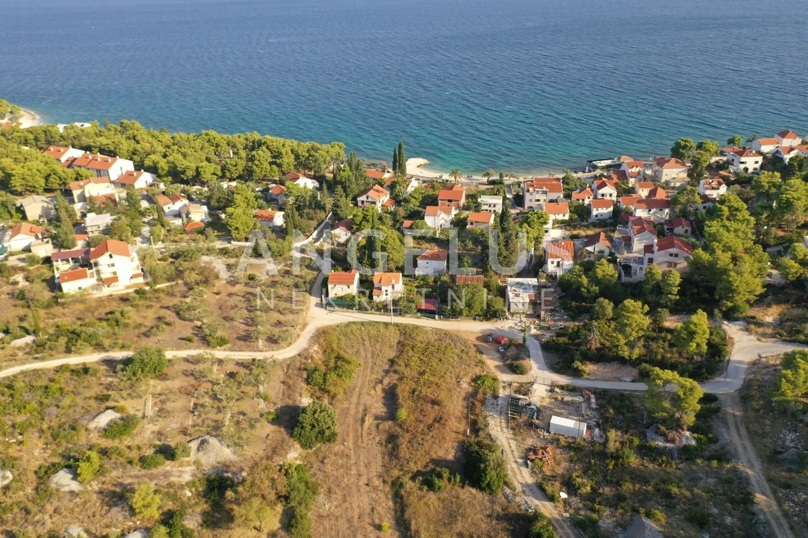 brač, sutivan - zemljište sa dozvolom blizu mora, 600 m2, prodaja - slika 3