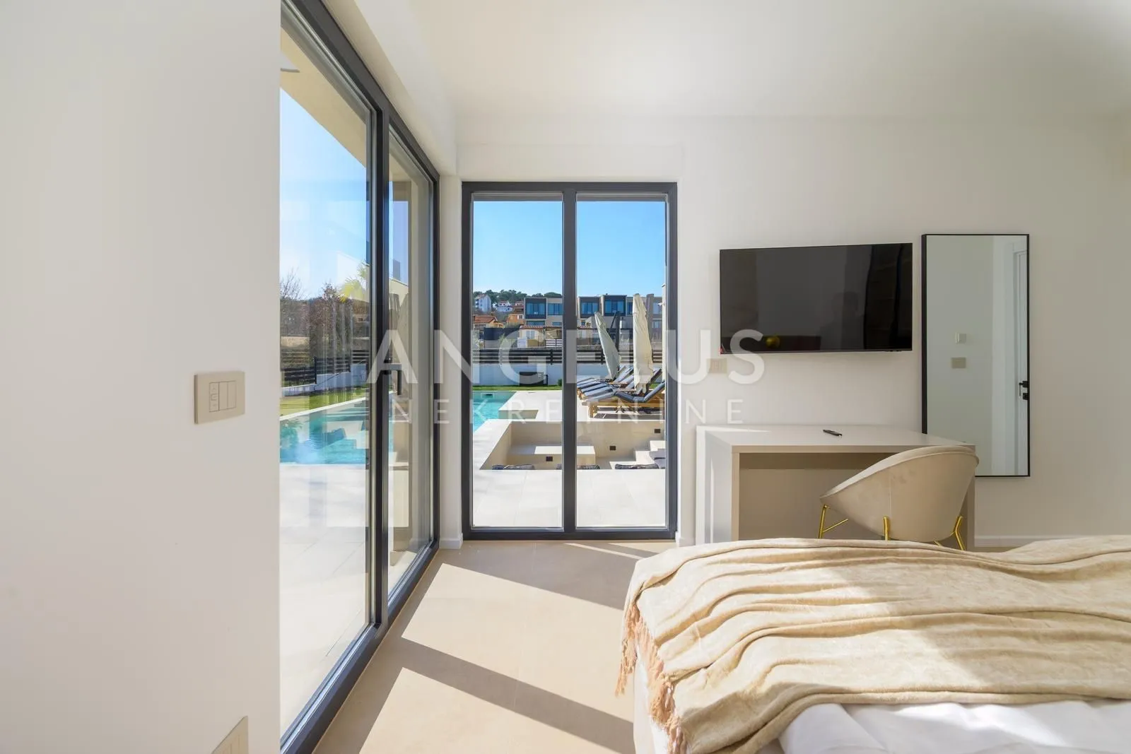 istra, rovinj - moderna vila s bazenom, 210m2, dugoročno! - slika 19