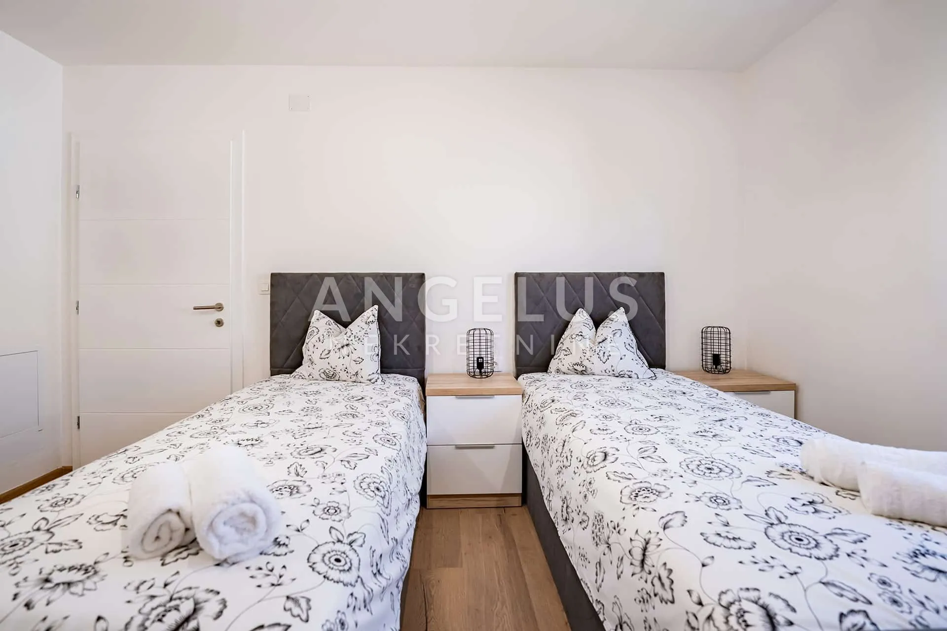 krk, dobrinj - vila s bazenom 185m2 - slika 15