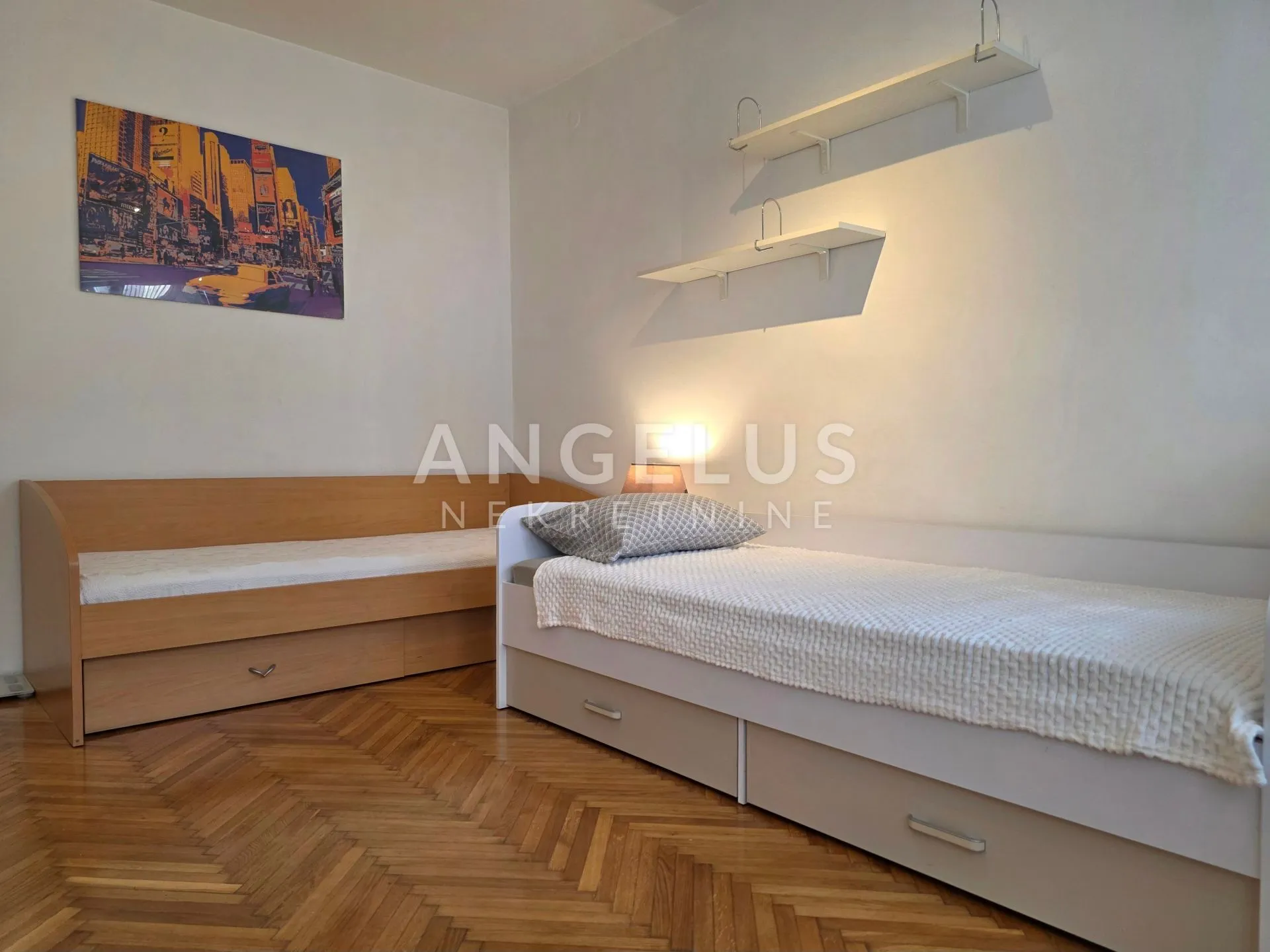 split 3 - dvosoban stan 60m2 sa velikom terasom 140m2 prodaja - slika 13