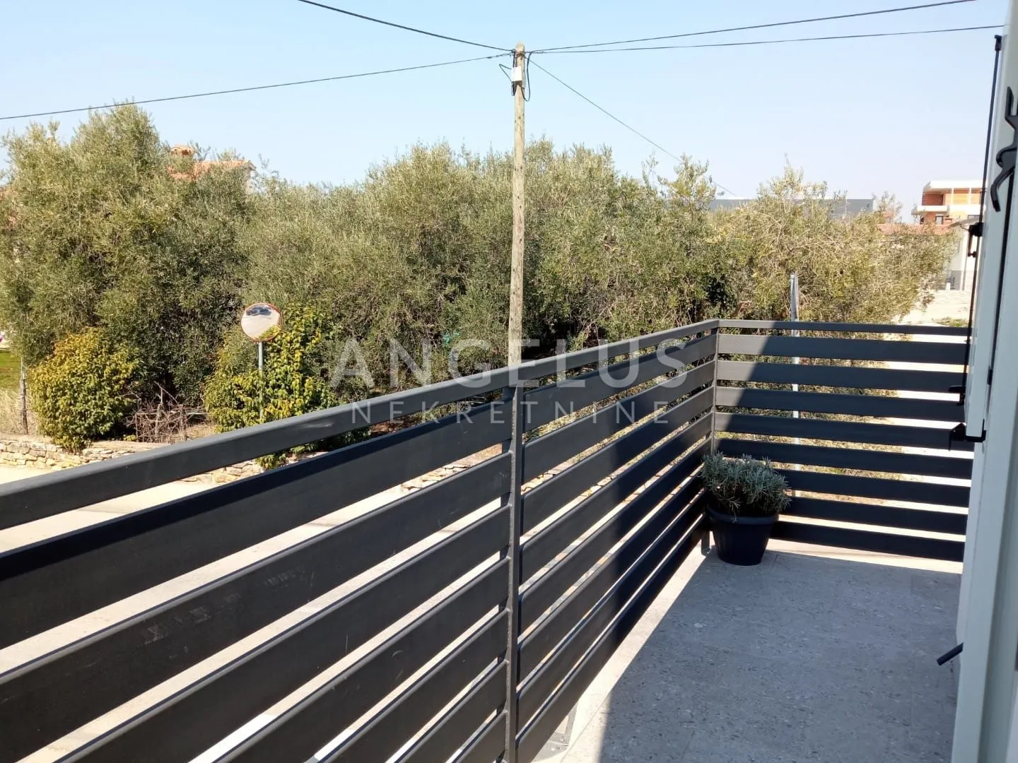 istra, tar - stan 65m2, dugoročni najam - slika 23