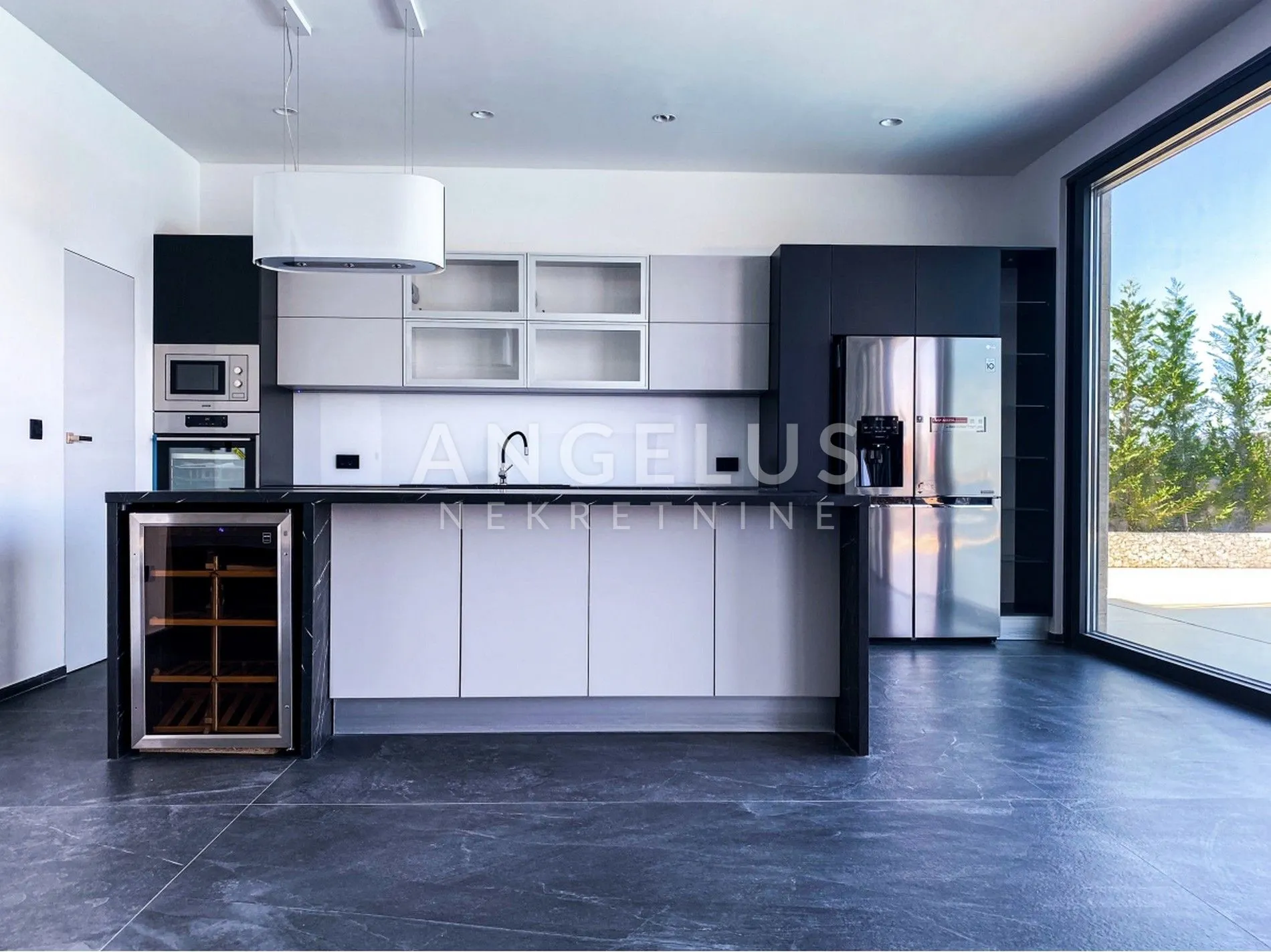 čiovo - super luksuzna vila prvi red do mora, 350 m2 - slika 10