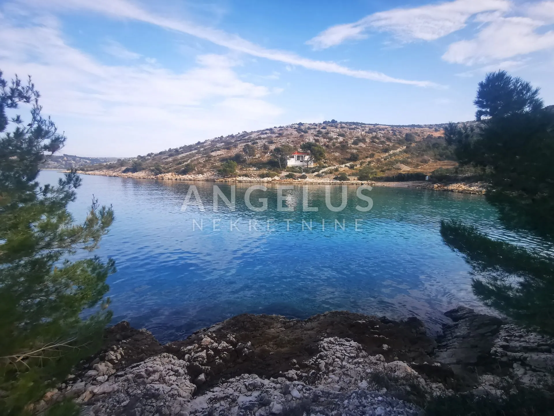 brač - polj.zem. sa objektom prvi red uz more, 2040 m2, prodaja - slika 4