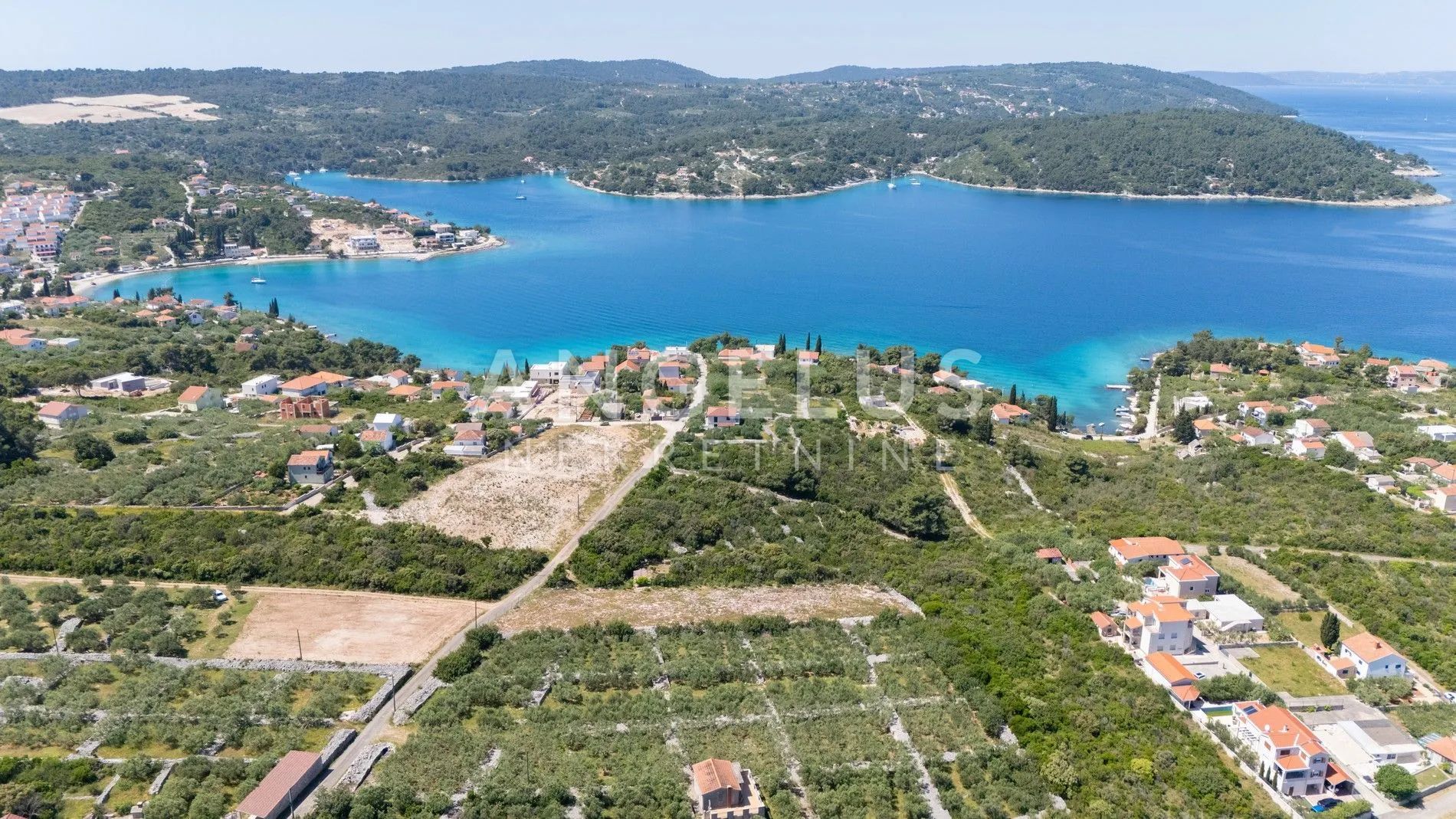 šolta, nečujam - građ.zem. u blizini mora, 1600 m2, prodaja - slika 3
