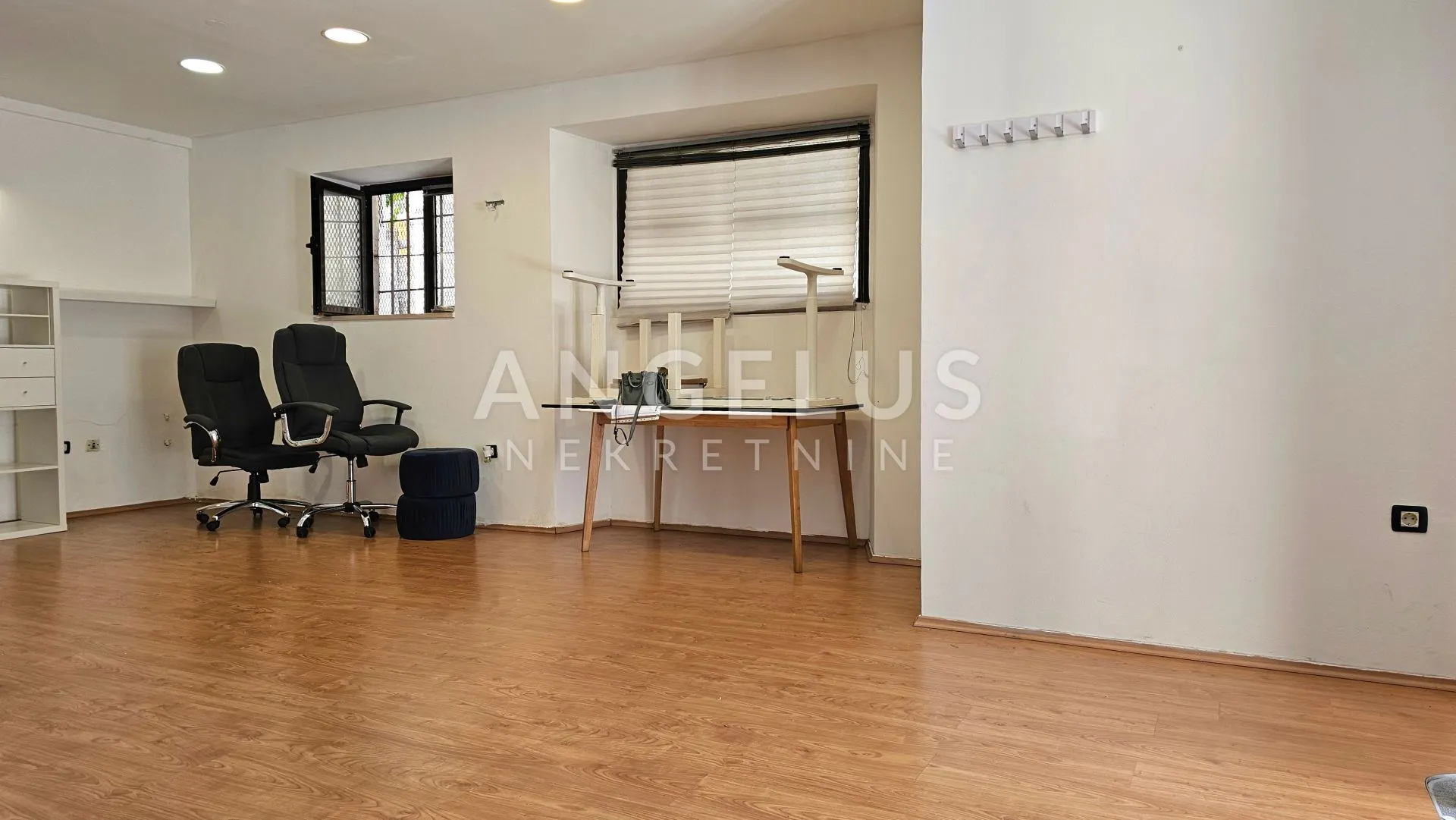 split, centar - ulični poslovni prostor, 40 m2 - slika 4