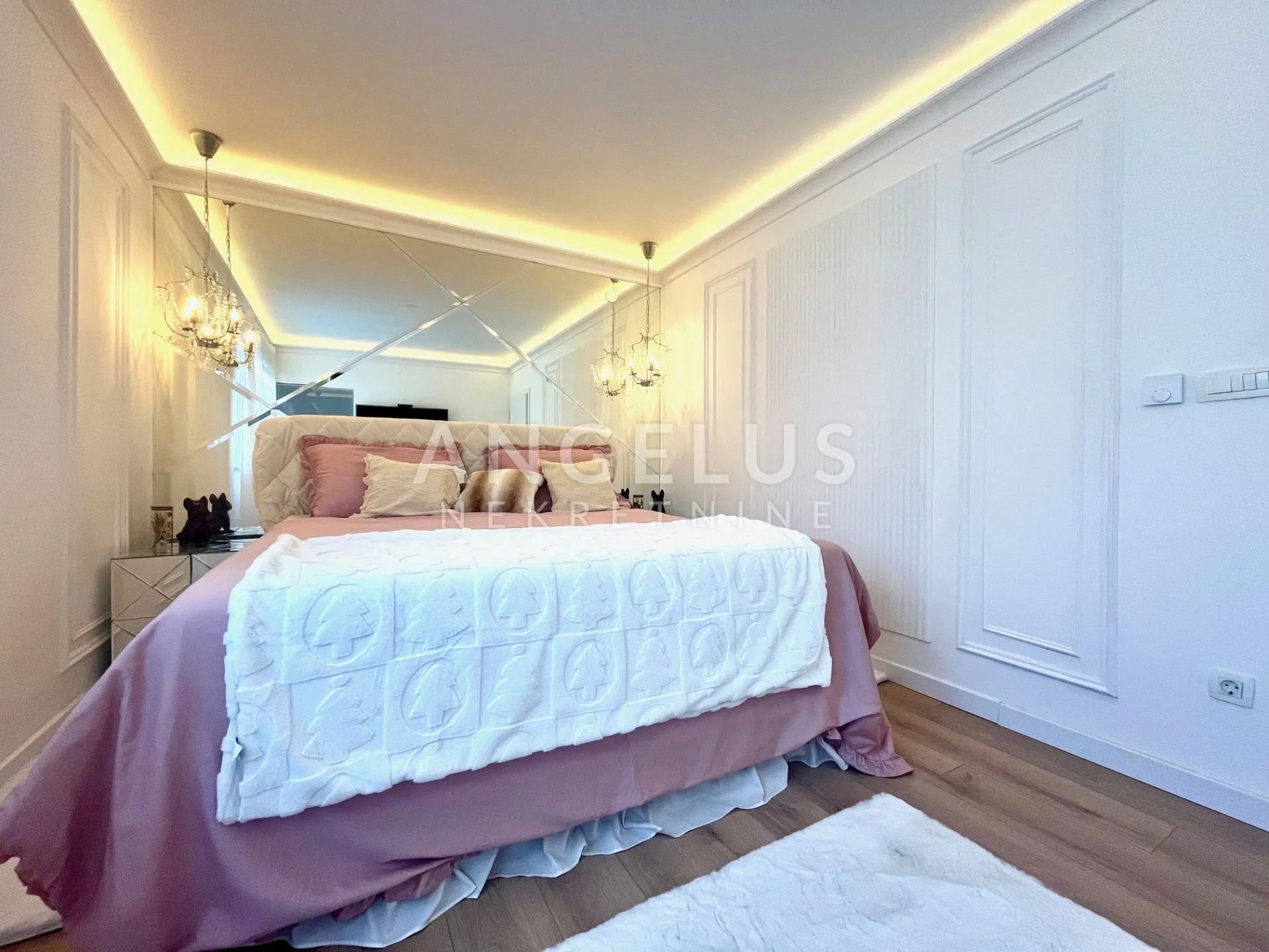 zagreb, gračani - moderna kuća 250m2 s bazenom - slika 22