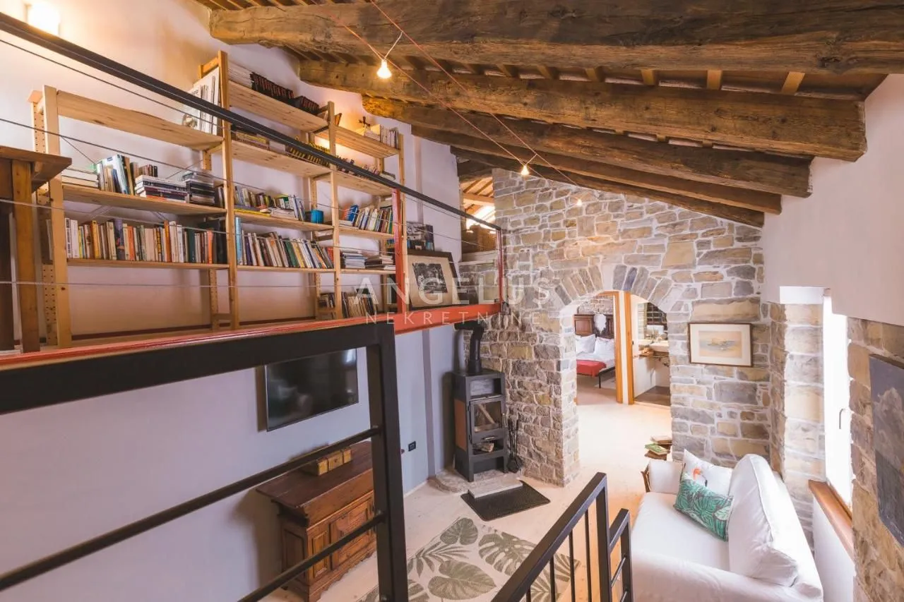 istra, oprtalj - povijesna vila na prodaju 590 m2 - slika 25