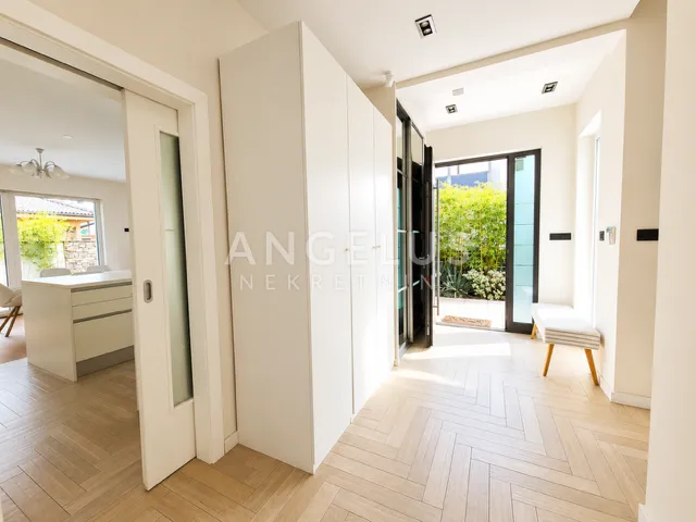 zagreb, blato-kuća za najam, 320 m2 - slika 10