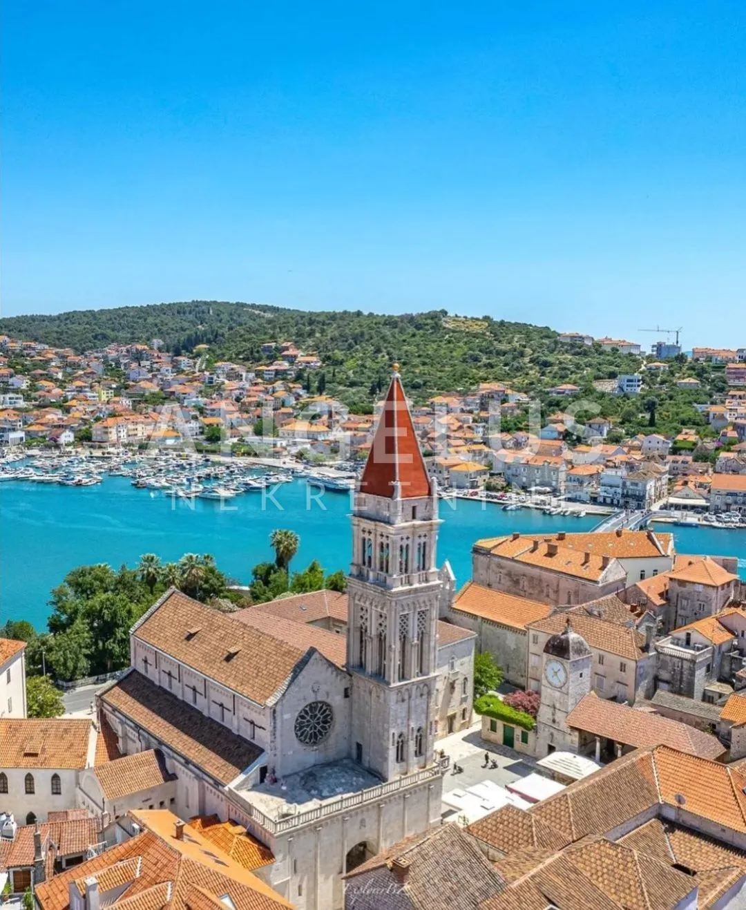 trogir - stara kamena kuća uz more za renovaciju - slika 2