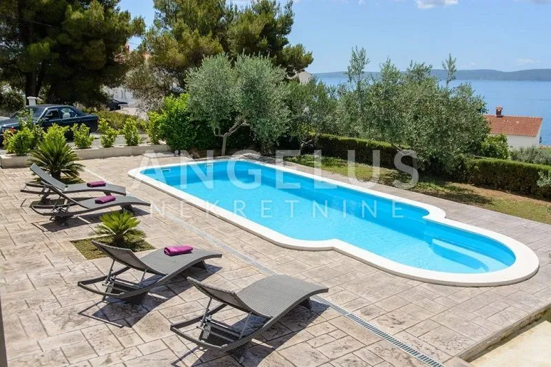 trogir, čiovo - luksuzna kuća sa pogledom na more i bazenom - južna strana - slika 25