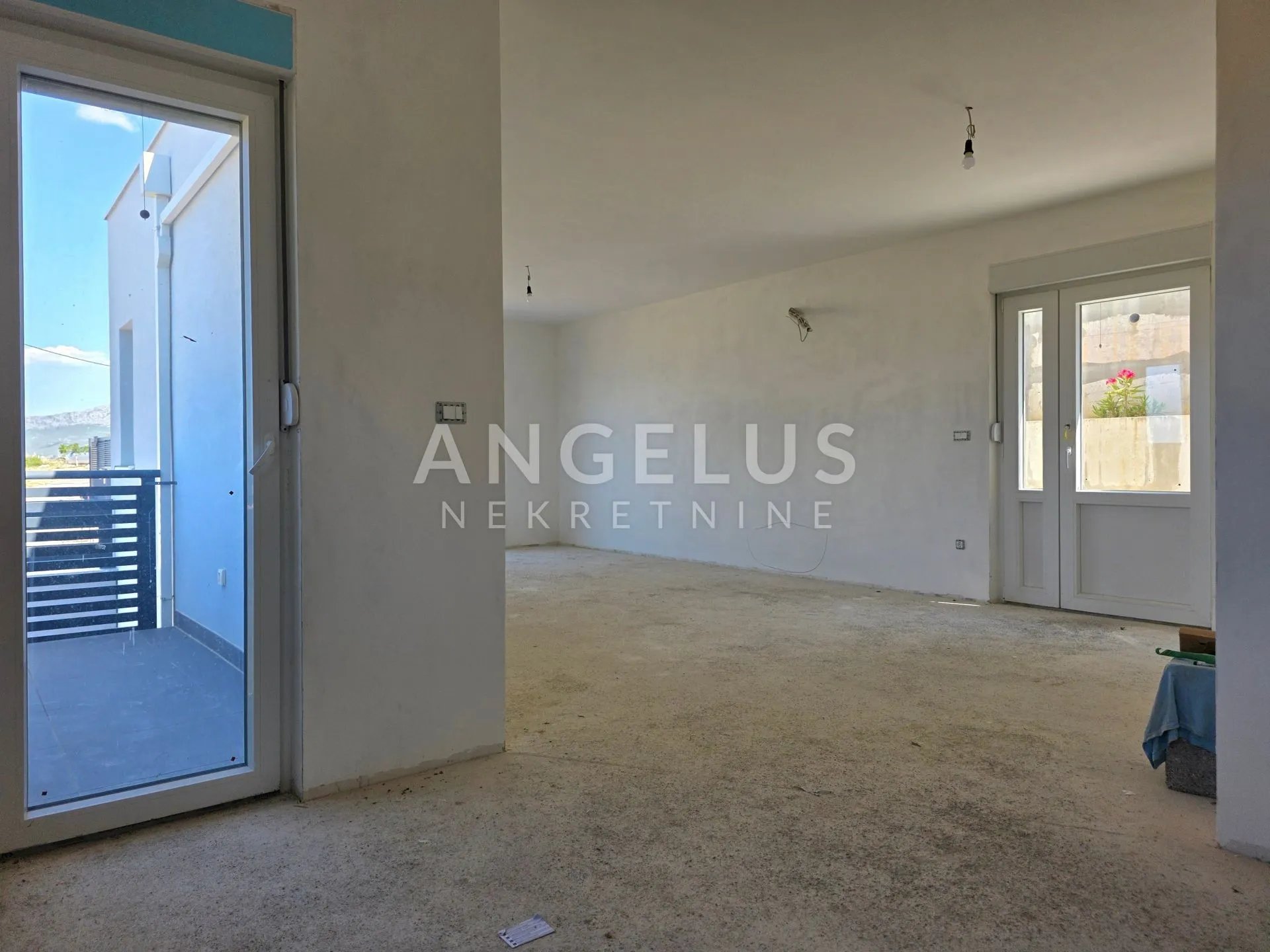 split, podstrana - novoizgrađena vila s prekrasnim pogledom na more, prodaja - slika 5