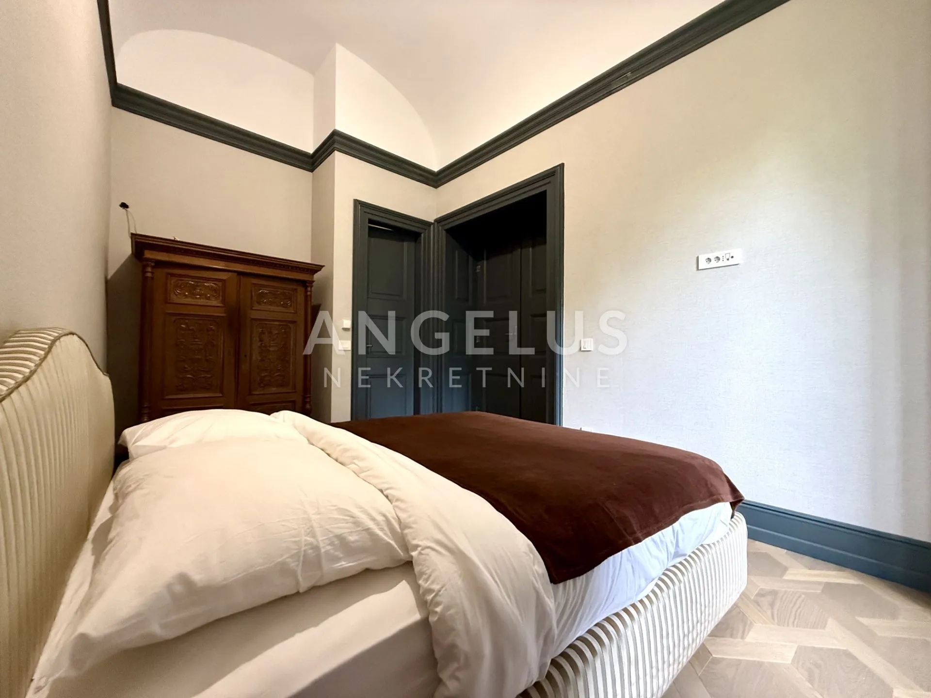zagreb, gornji grad - stan 250m2 u gornjogradskoj palači - slika 23