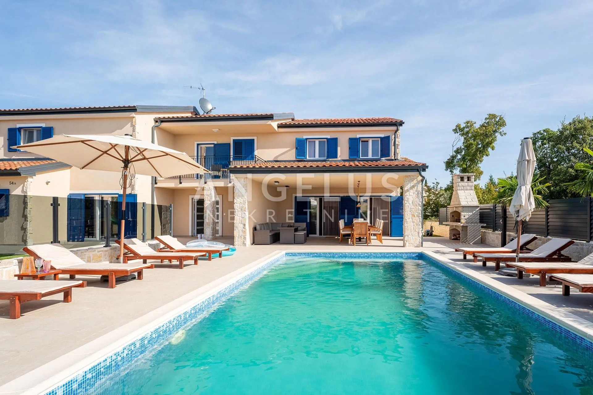 krk, dobrinj - luksuzna vila s bazenom 300m2 - slika 2