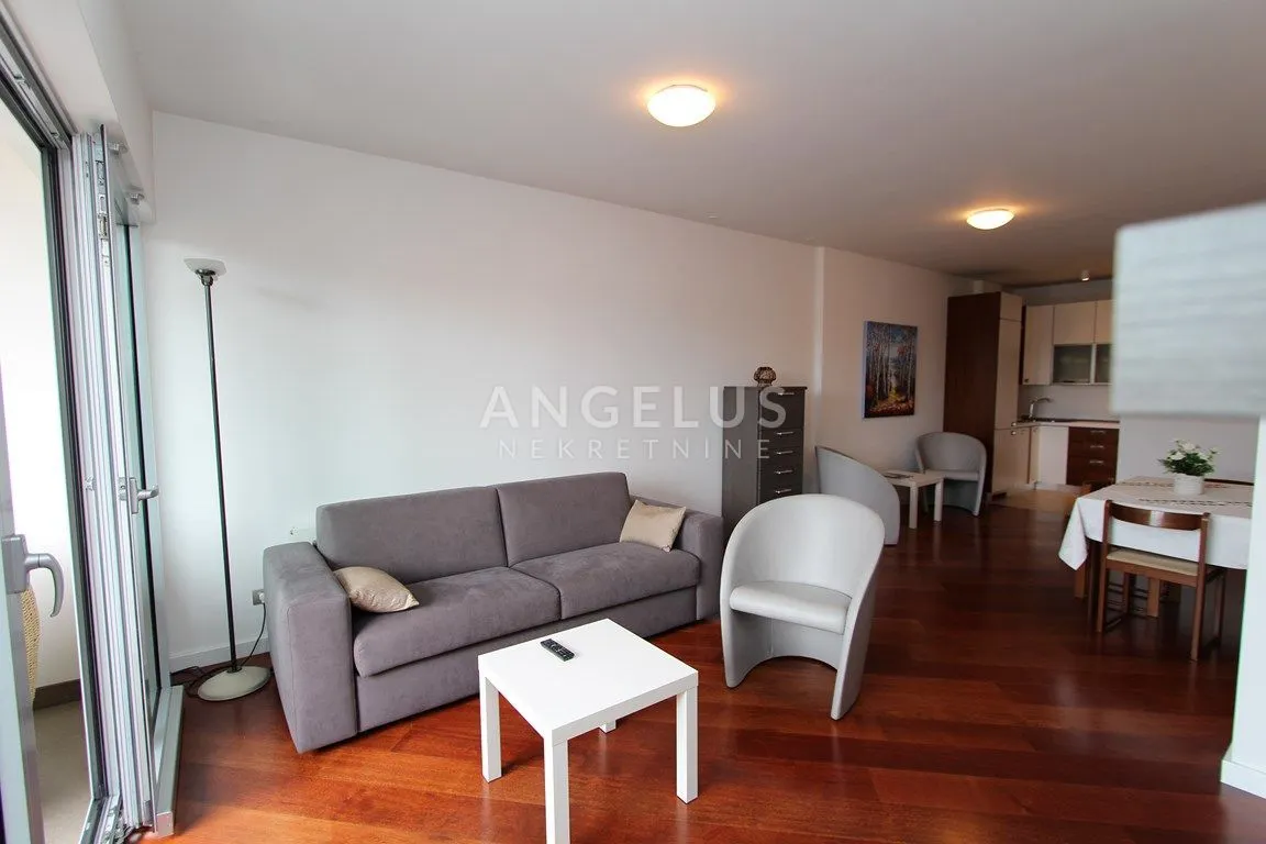 zagreb (kvaternikov trg)- stan za najam, 70 m2 - slika 3
