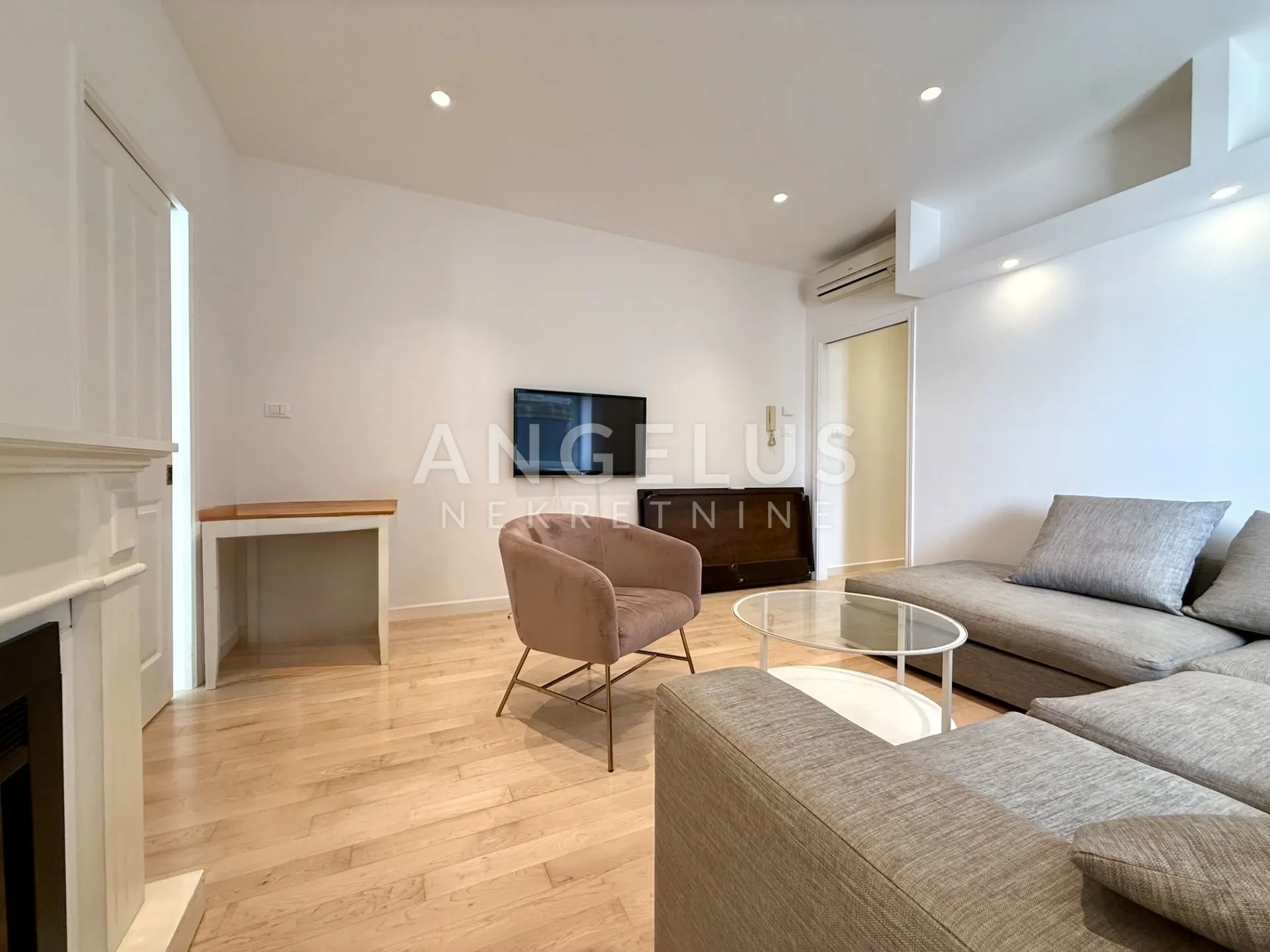 zagreb, donji grad - stan 65m2 s terasom, za najam - slika 10